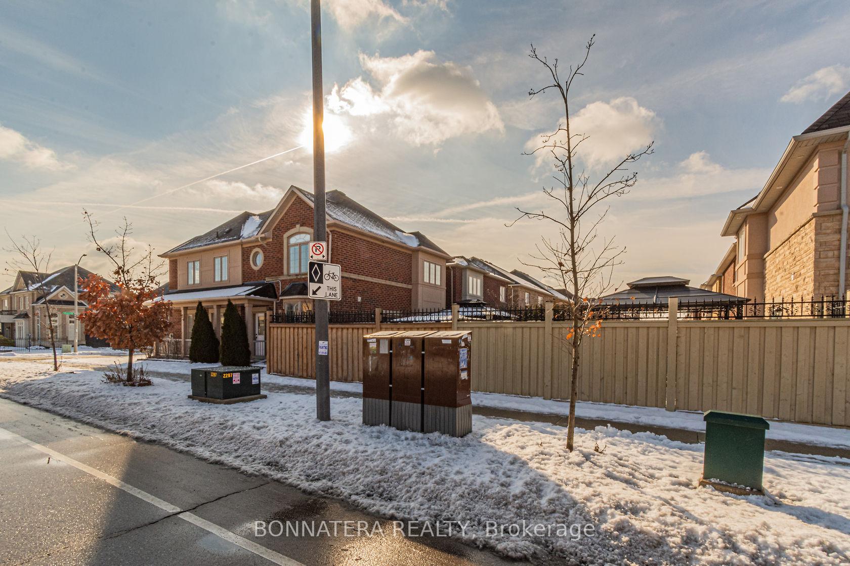 Photo 45 of 4235 Fuller Crescent, Burlington, Alton — HOMEH