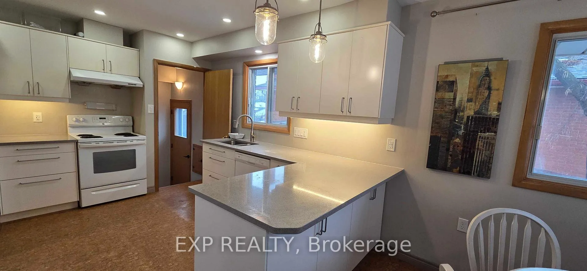 Photo 5 of Unit A, 46 Munroe Street, Kitchener — HOMEH