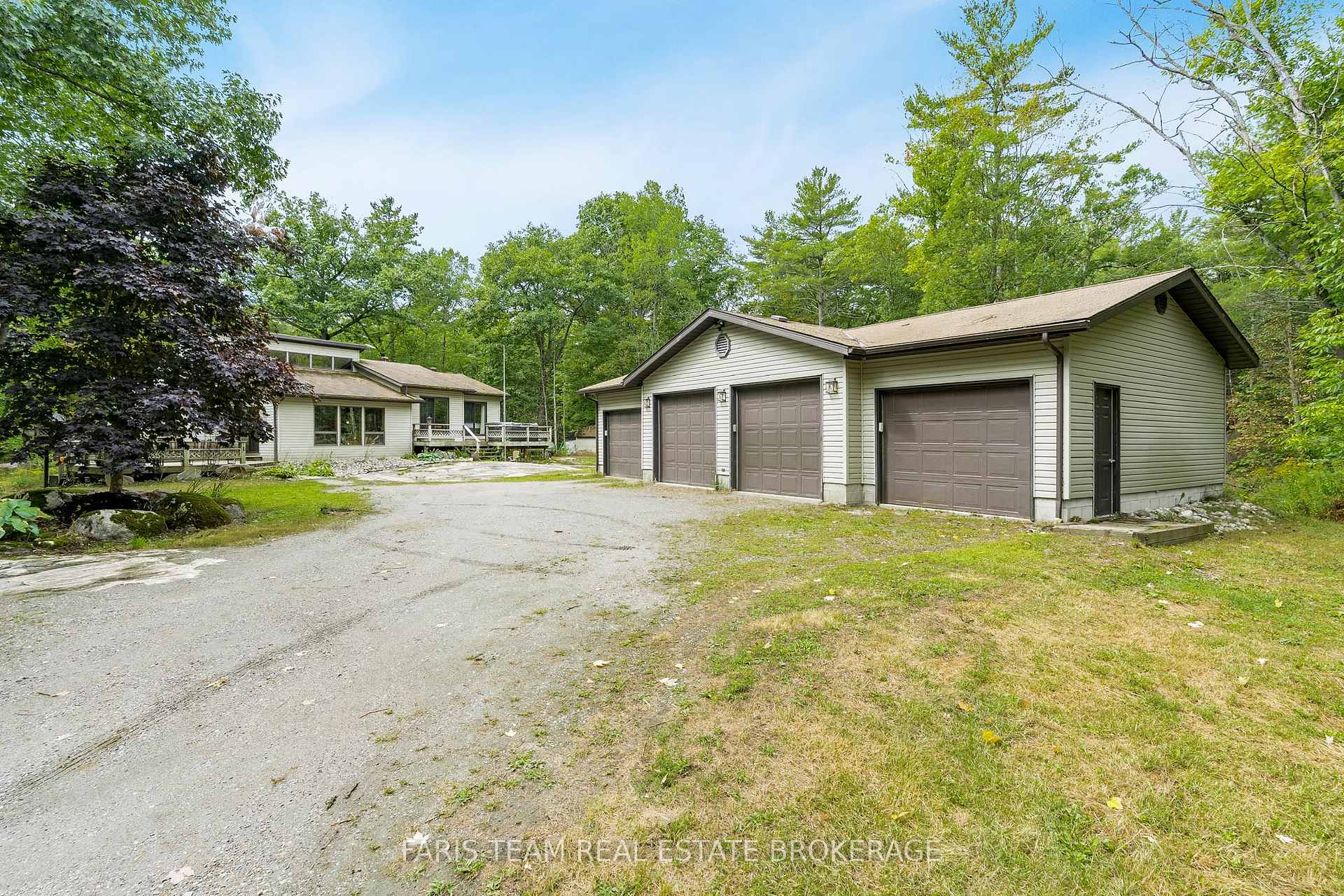 Front of 206 Bonneville Road