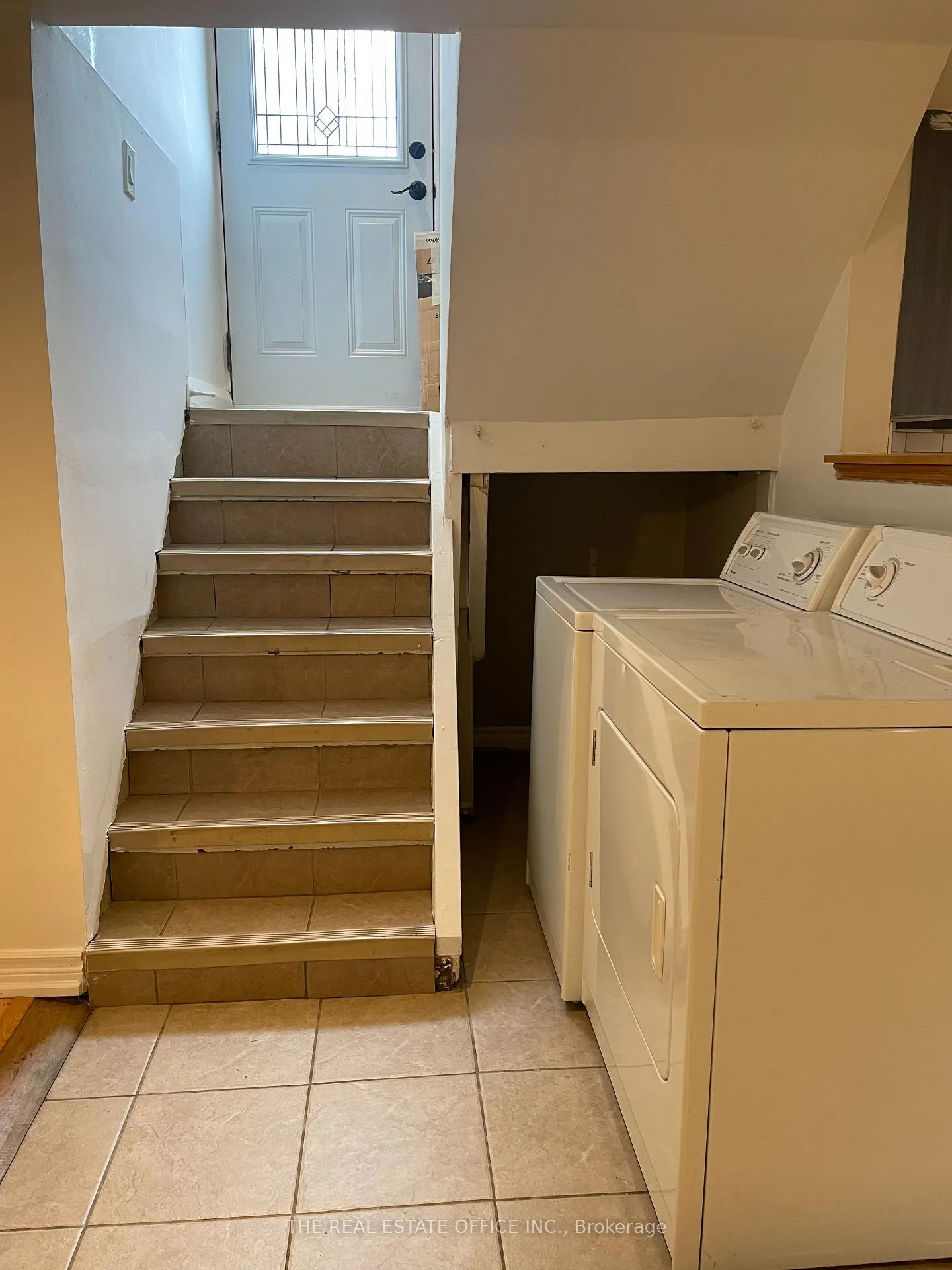 Photo 6 of Unit Lower, 1 Holland Avenue, Toronto, O'Connor-Parkview — HOMEH