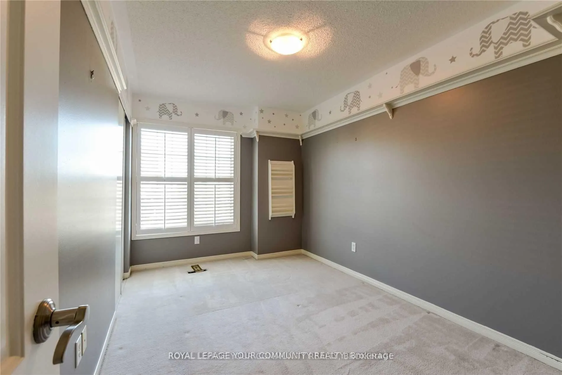 Photo 18 of 21 Elderbrook Crescent, Vaughan, Patterson — HOMEH