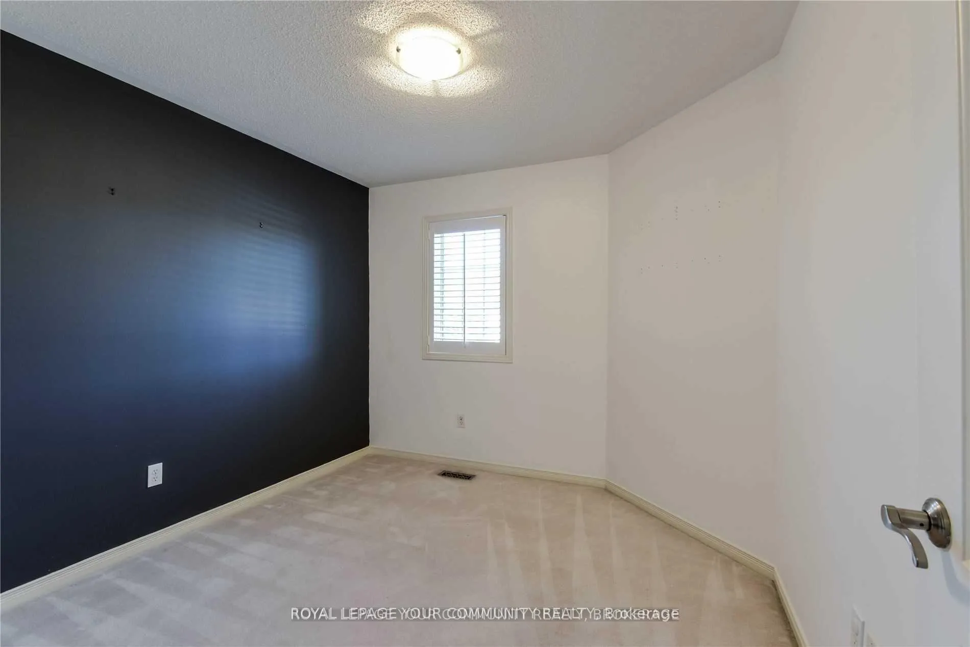 Photo 19 of 21 Elderbrook Crescent, Vaughan, Patterson — HOMEH