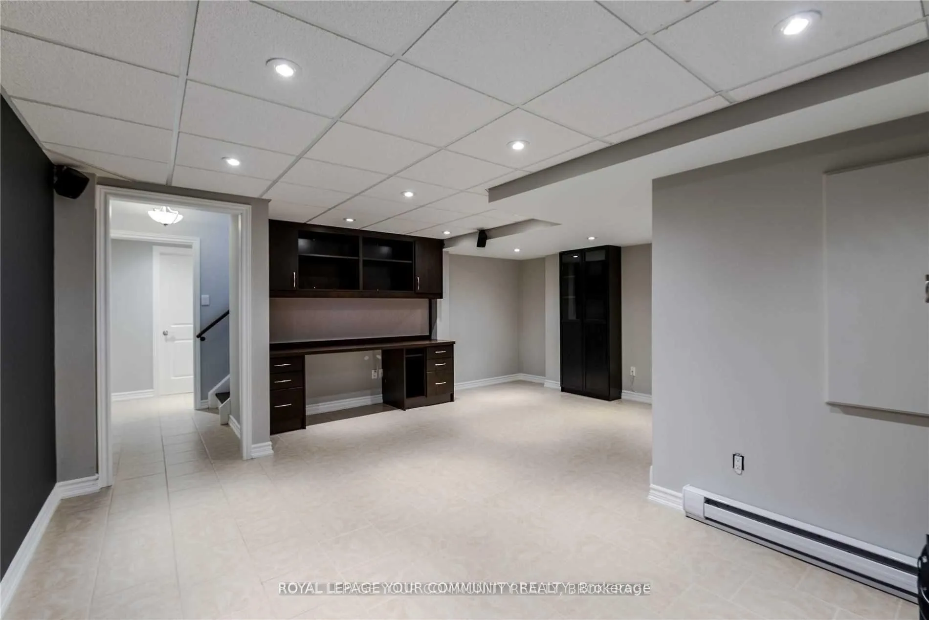 Photo 22 of 21 Elderbrook Crescent, Vaughan, Patterson — HOMEH