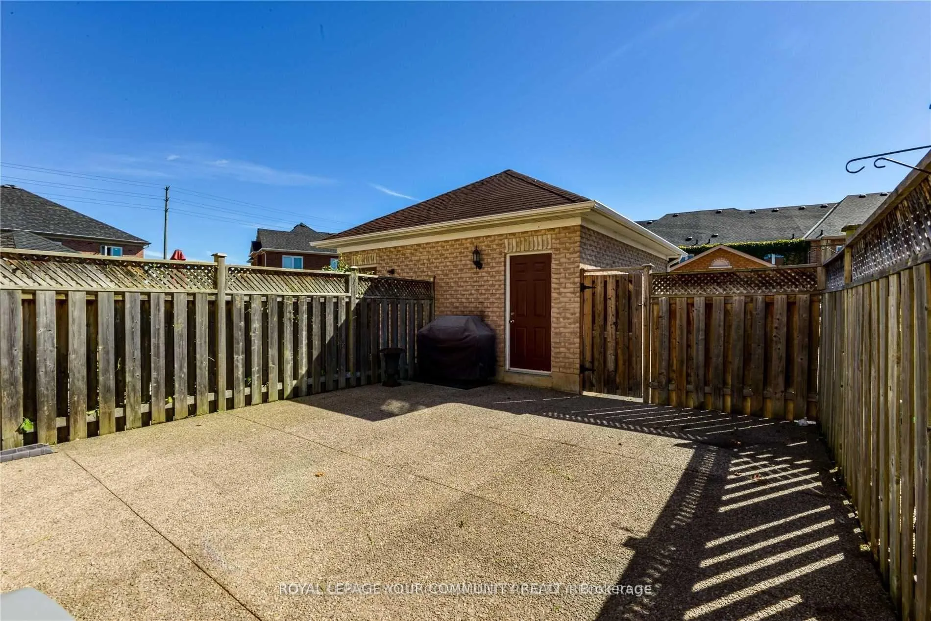 Photo 25 of 21 Elderbrook Crescent, Vaughan, Patterson — HOMEH