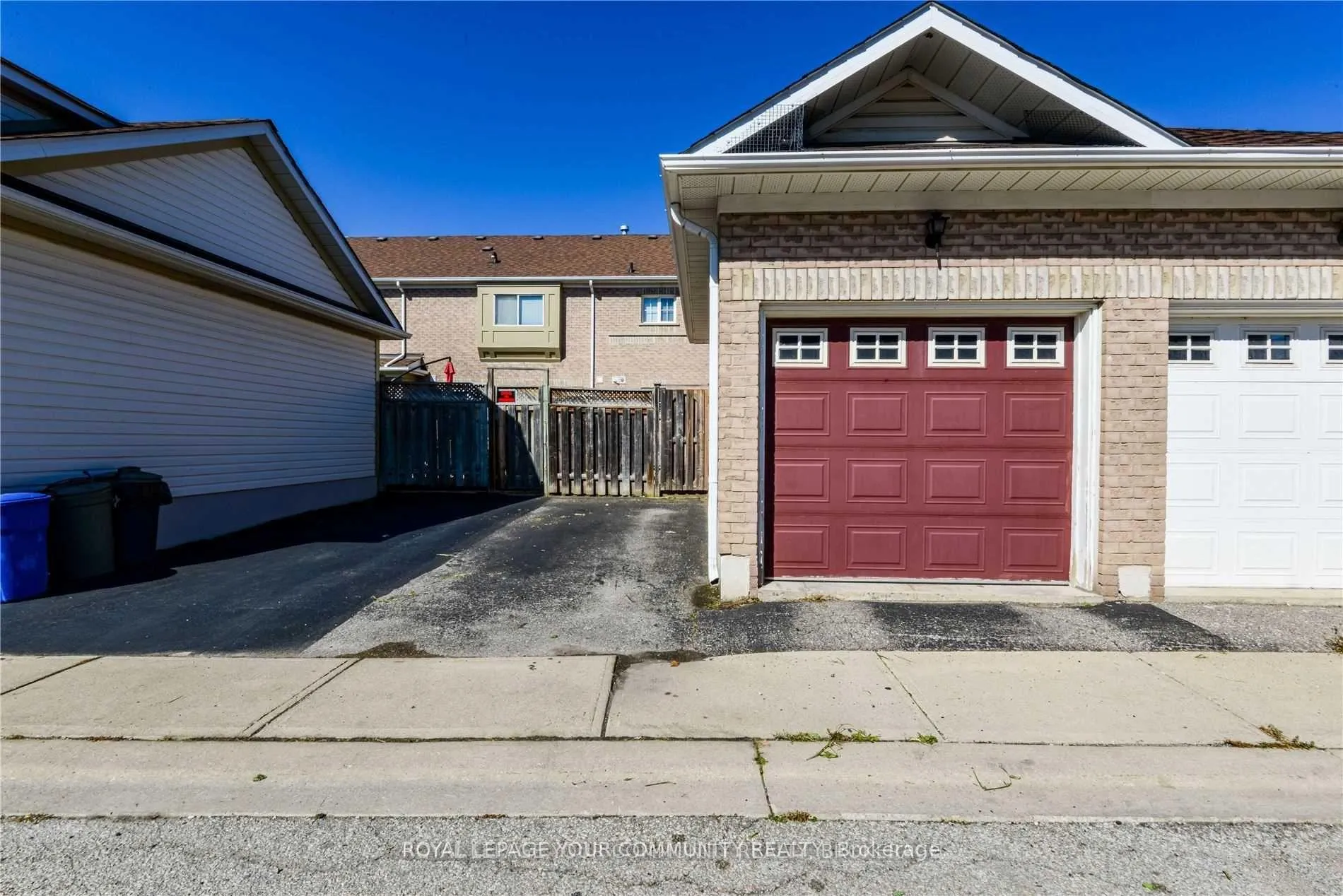 Photo 26 of 21 Elderbrook Crescent, Vaughan, Patterson — HOMEH