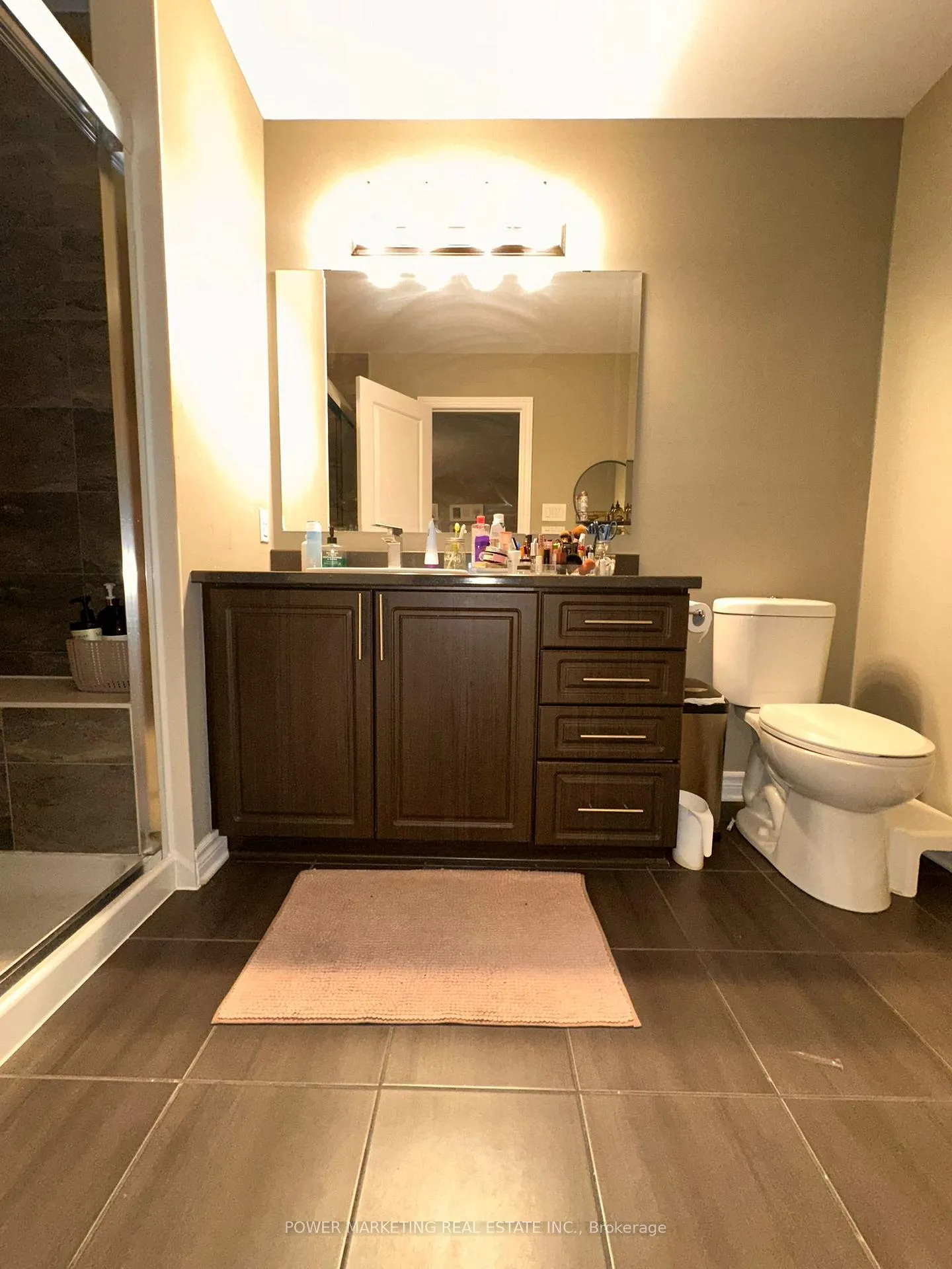 Photo 14 of 124 Nacarat Street, Ottawa, Avalon West — HOMEH