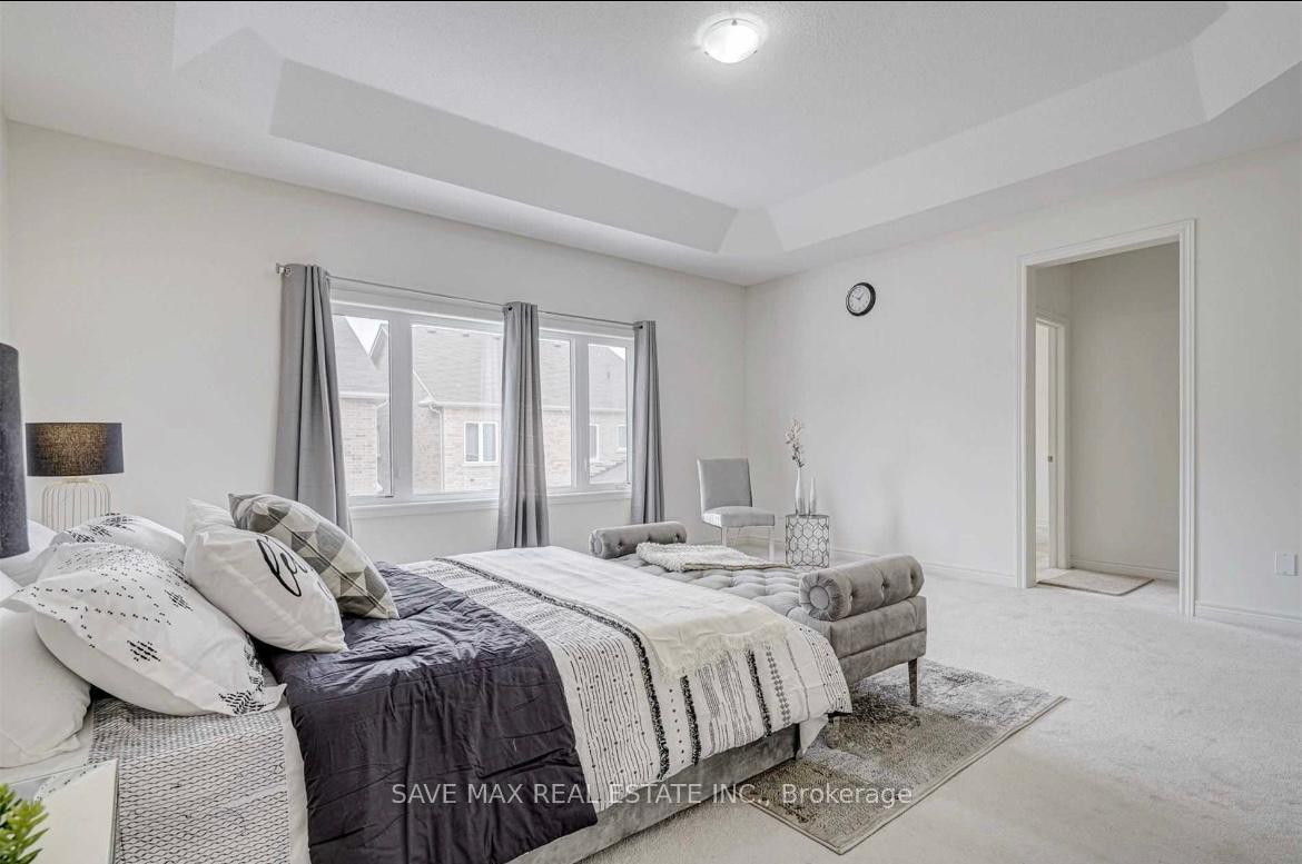 Photo 10 of 27 Haverstock Crescent, Brampton, Northwest Brampton — HOMEH