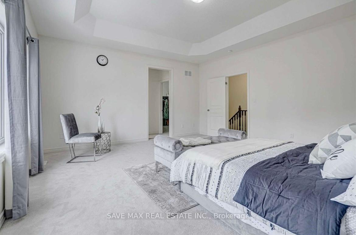 Photo 11 of 27 Haverstock Crescent, Brampton, Northwest Brampton — HOMEH