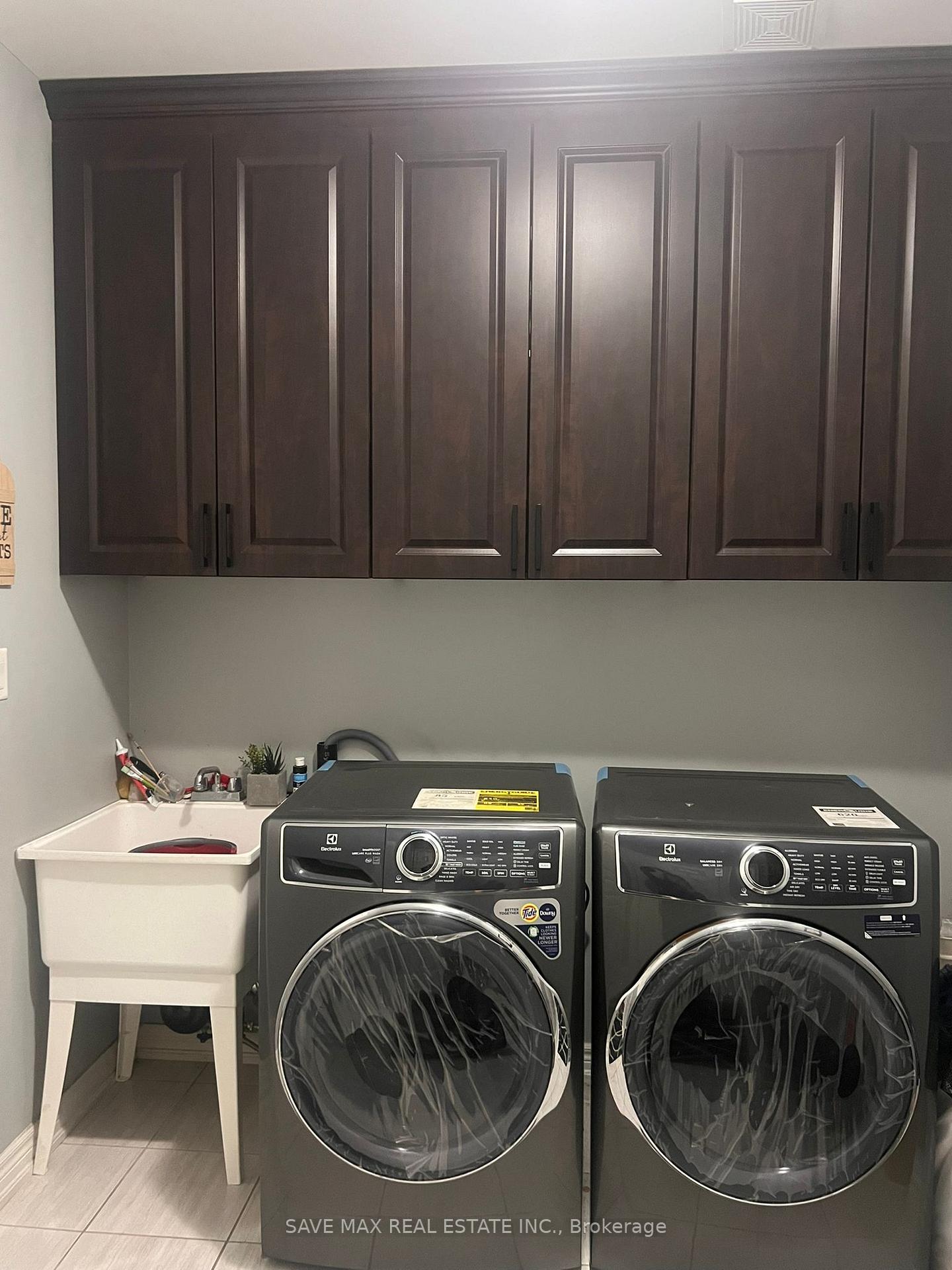 Photo 21 of 27 Haverstock Crescent, Brampton, Northwest Brampton — HOMEH