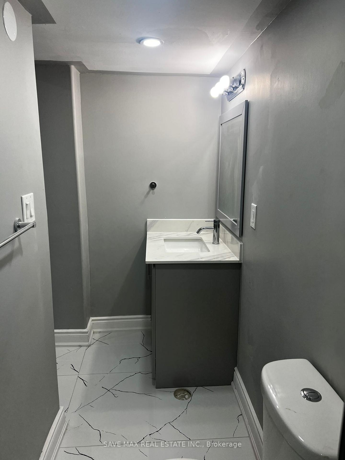 Photo 24 of 27 Haverstock Crescent, Brampton, Northwest Brampton — HOMEH