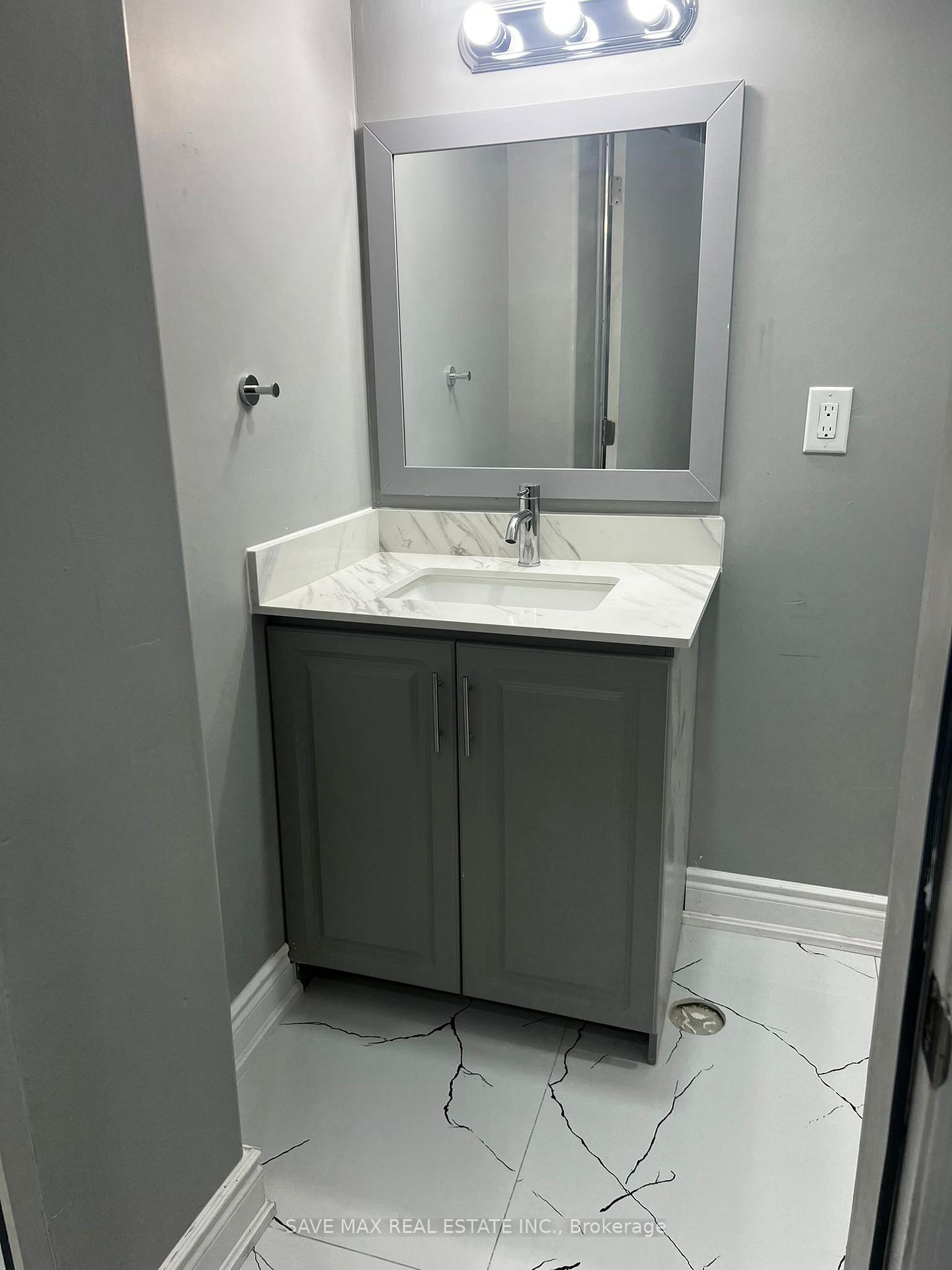 Photo 25 of 27 Haverstock Crescent, Brampton, Northwest Brampton — HOMEH