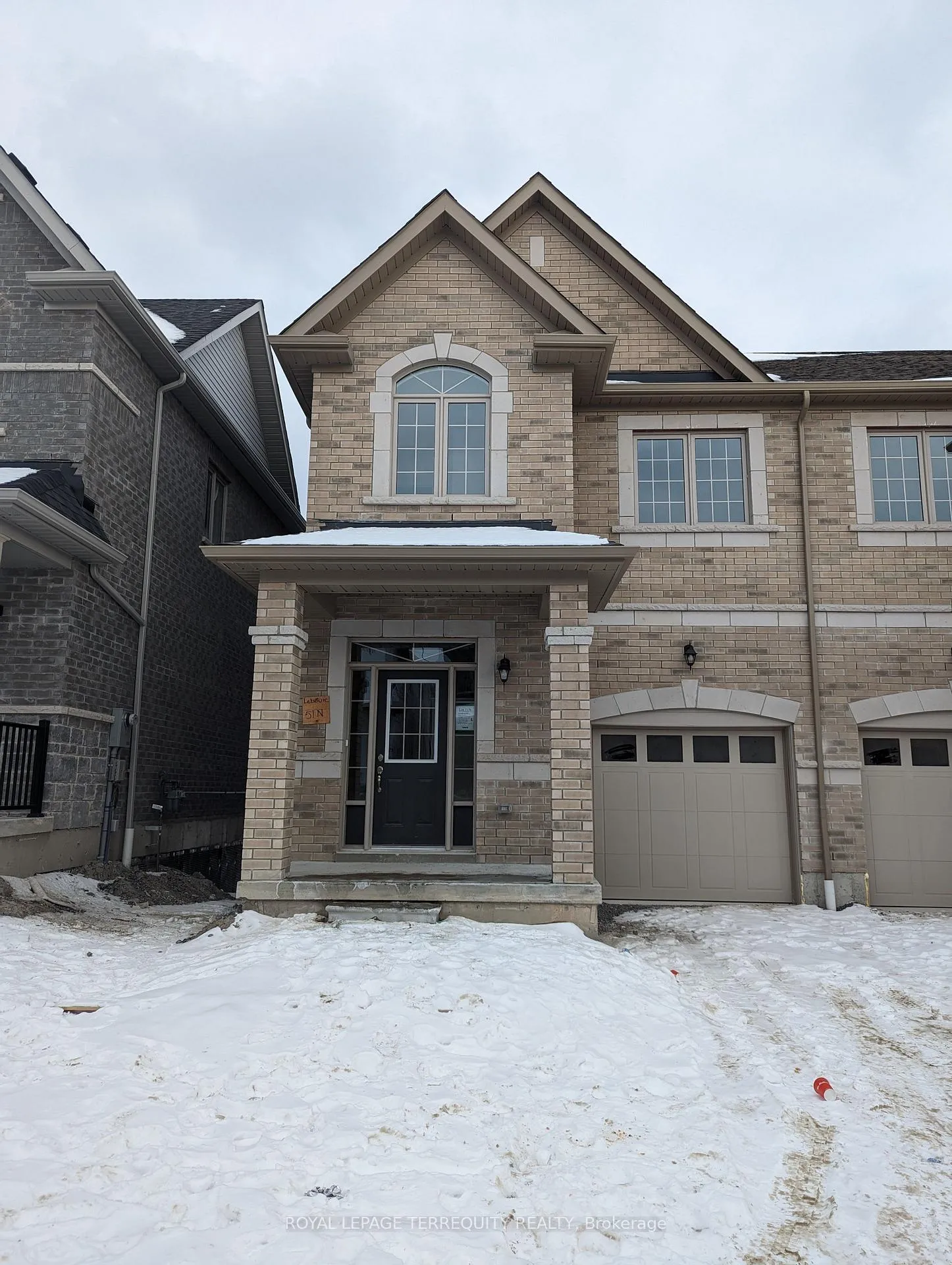 Photo 2 of 2523 Athena Path, Pickering, Rural Pickering — HOMEH