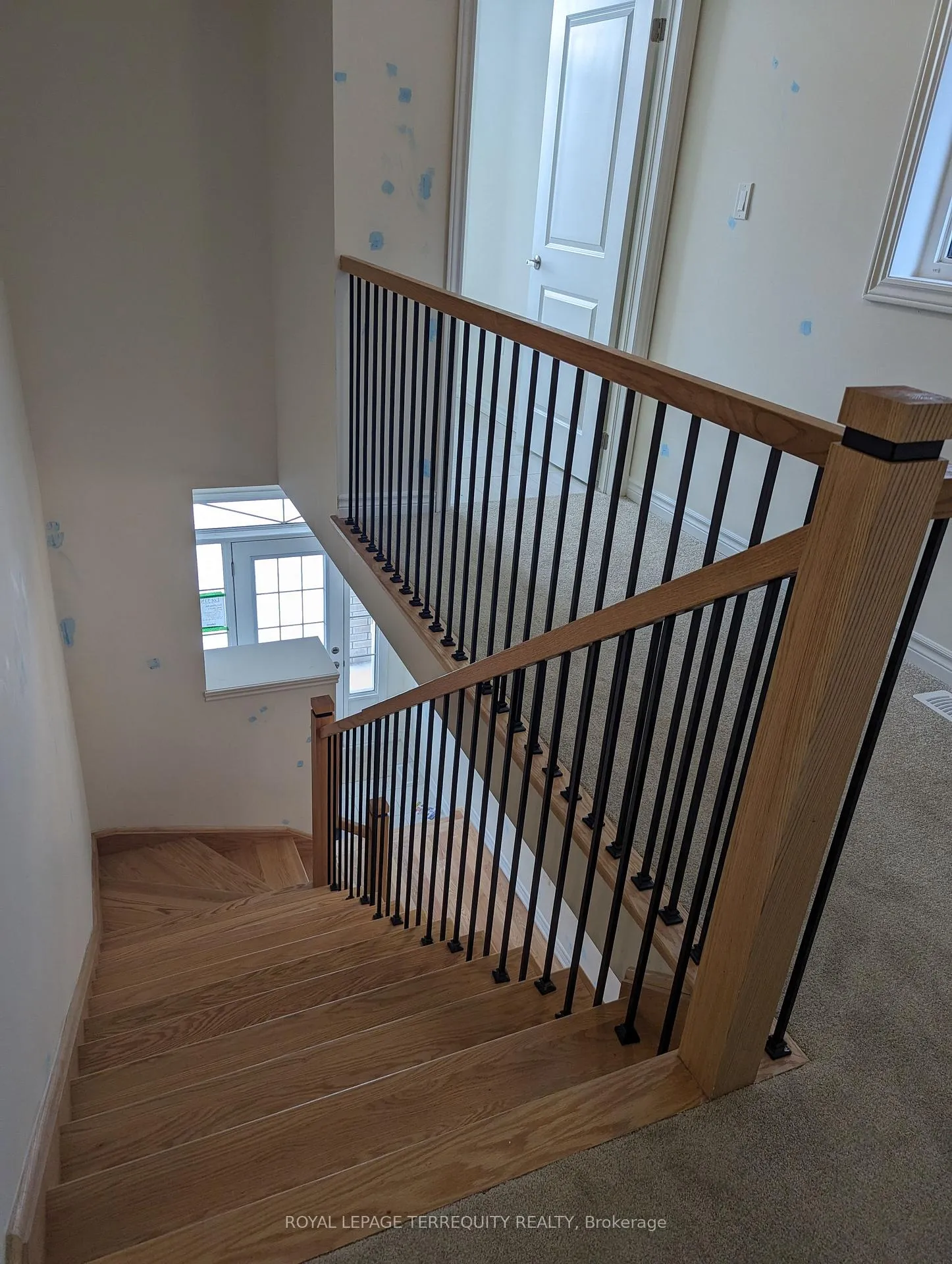 Photo 6 of 2523 Athena Path, Pickering, Rural Pickering — HOMEH