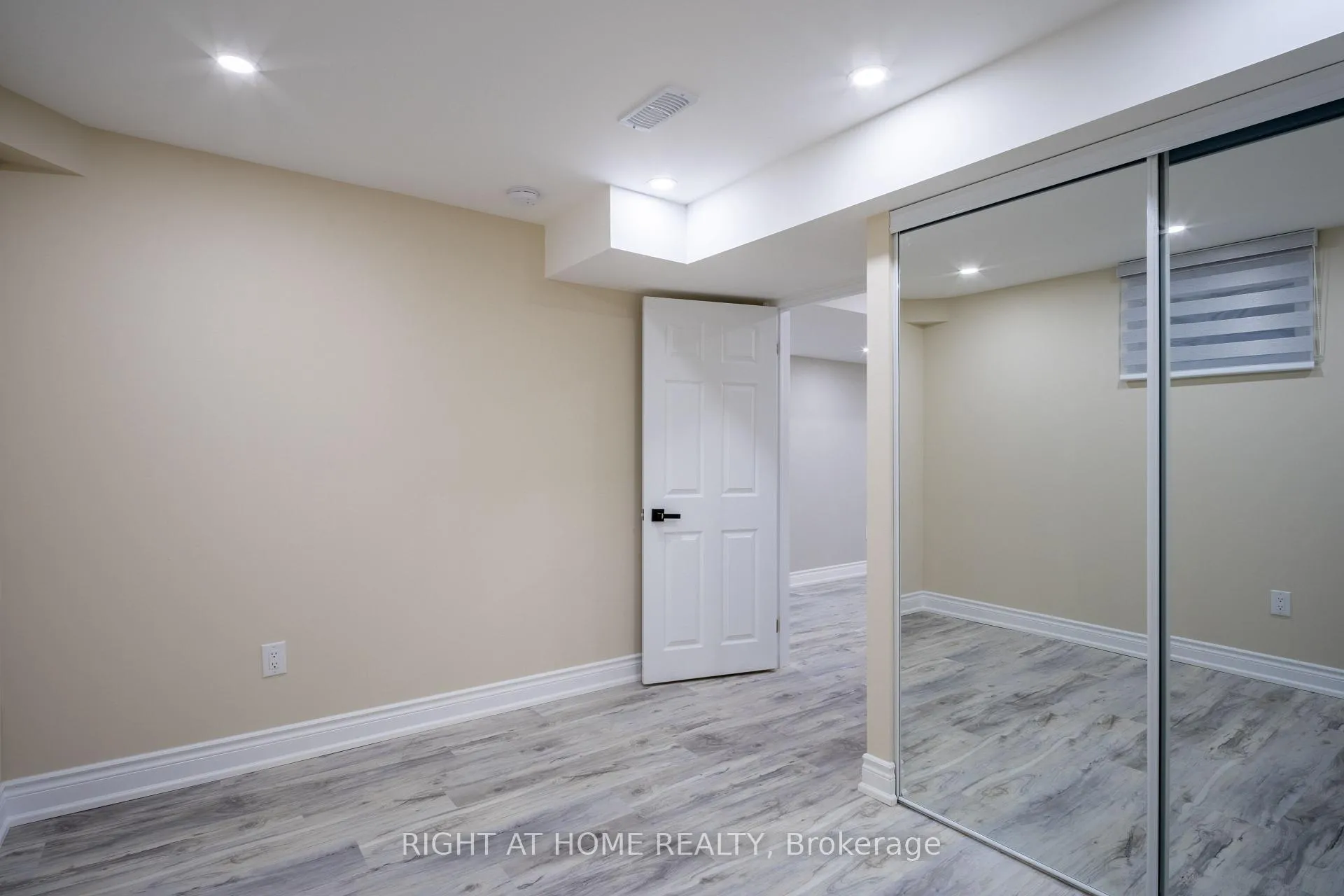 Photo 8 of 4 Searell Avenue, Ajax, Northwest Ajax — HOMEH