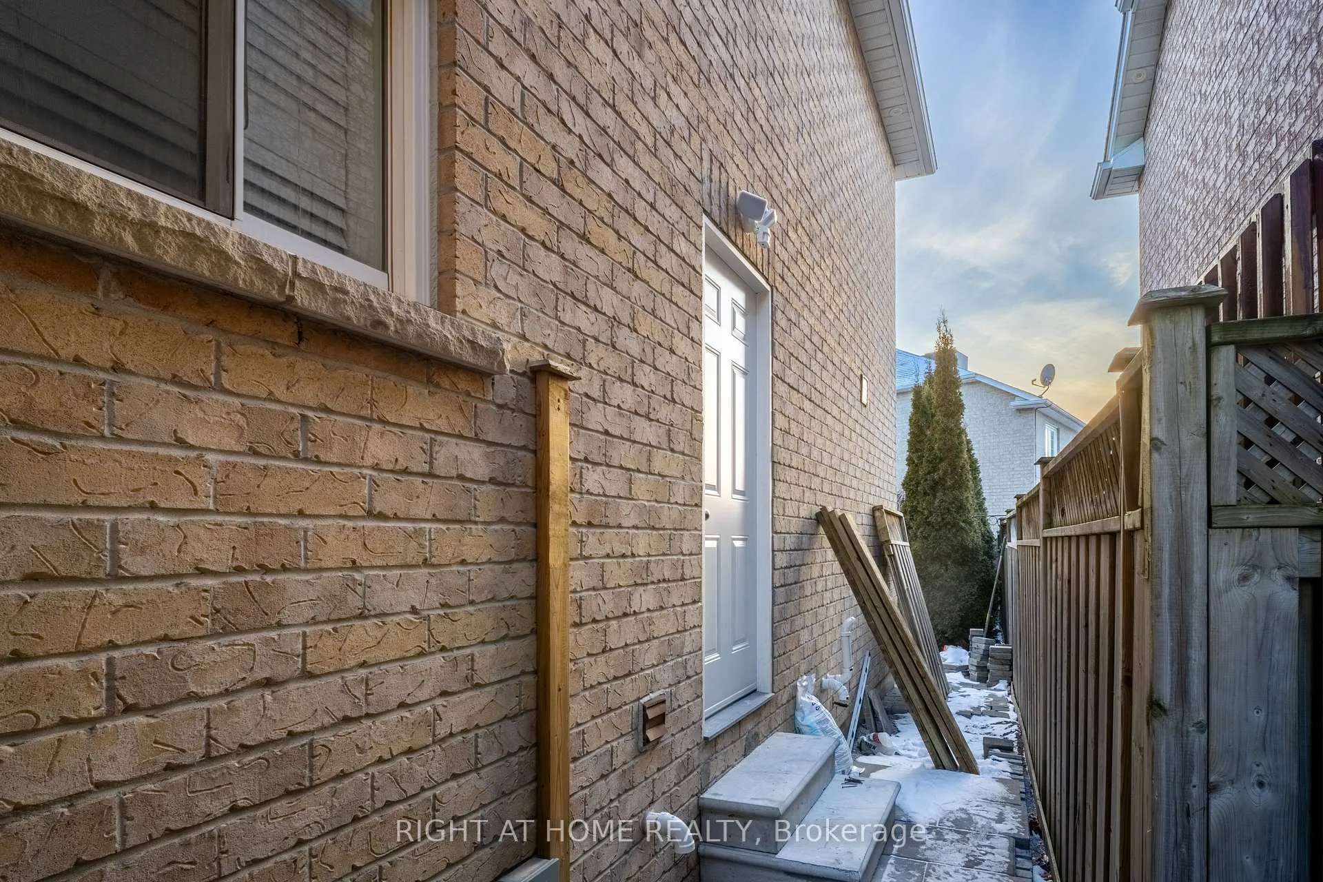 Photo 11 of 4 Searell Avenue, Ajax, Northwest Ajax — HOMEH