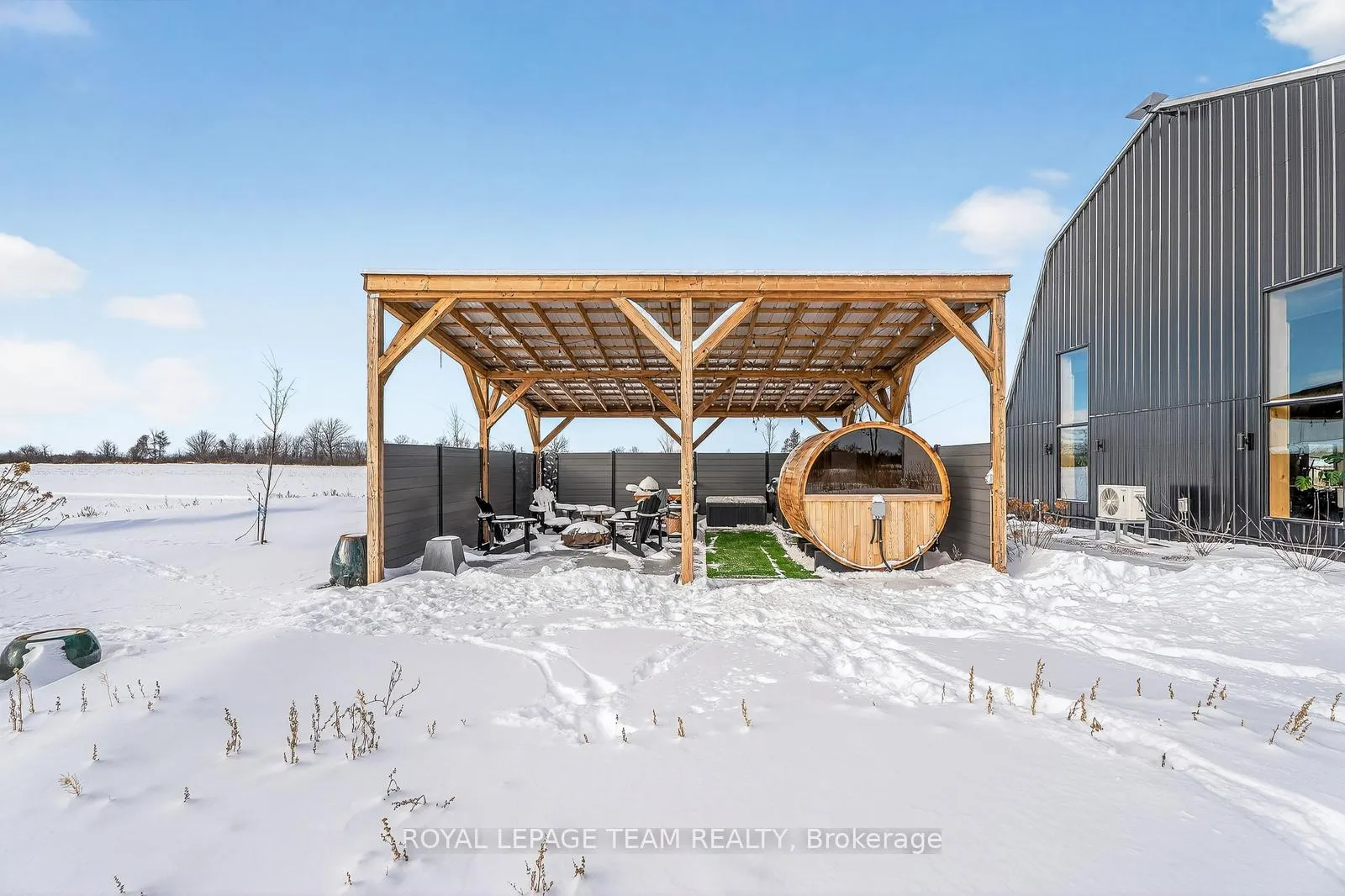 Photo 39 of 877 Huntmar Drive, Ottawa, Kanata - Kanata Lakes/Heritage Hills — HOMEH