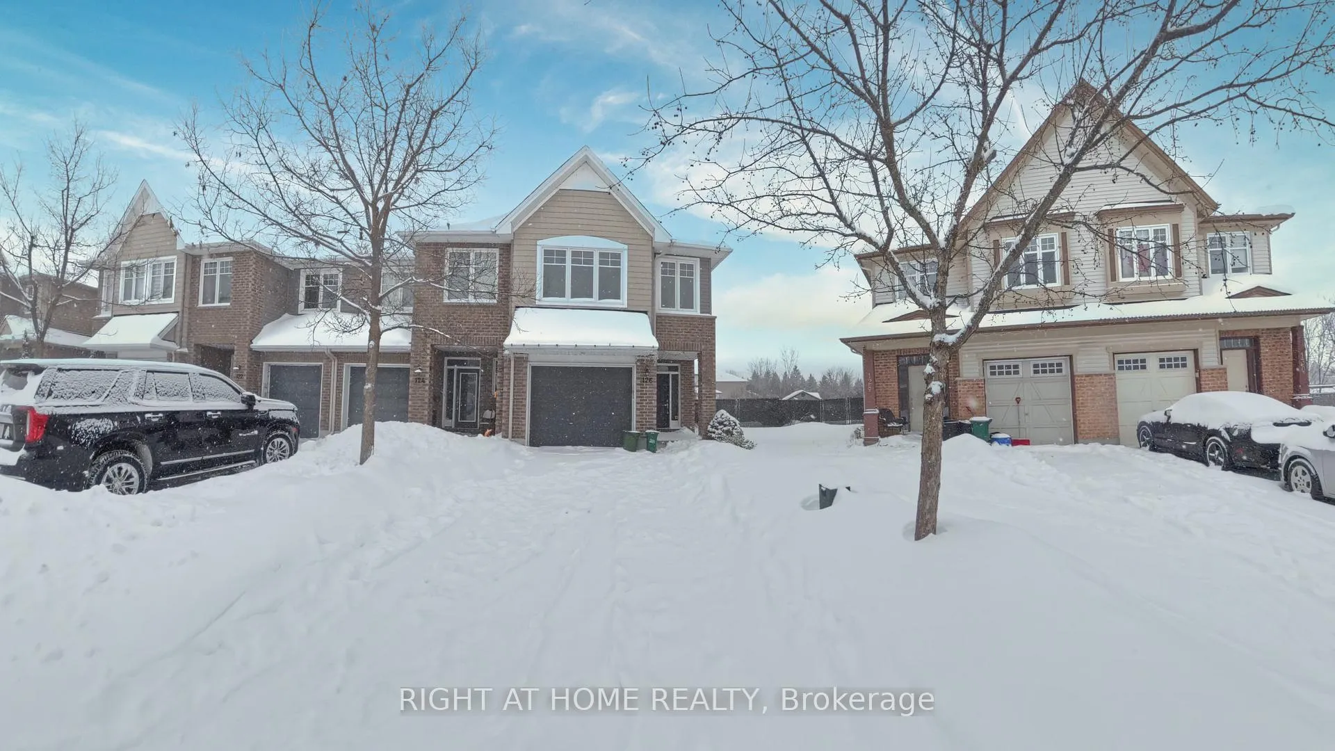 Photo 1 of 126 Flat Sedge Crescent E, Ottawa, Blossom Park/Kemp Park/Findlay Creek — HOMEH