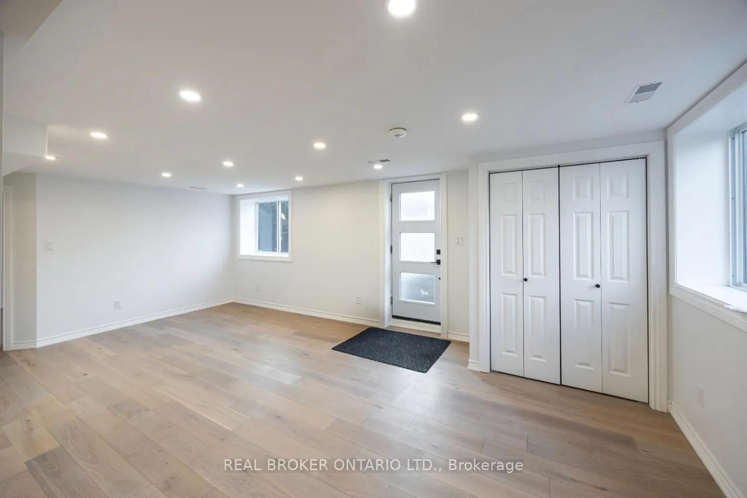 Photo 4 of Unit Lower, 685 Emerson Avenue, Oshawa, Donevan — HOMEH
