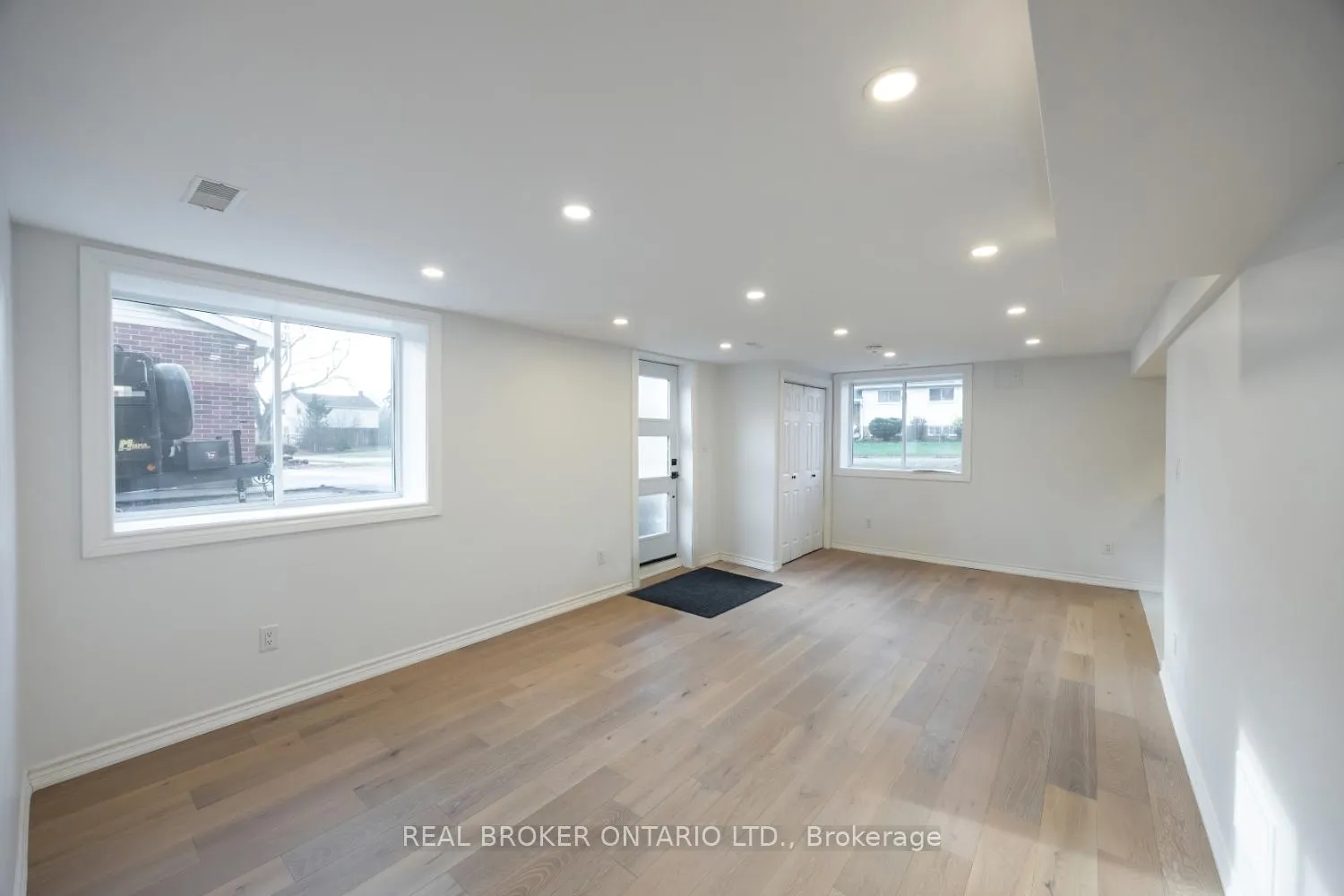 Photo 5 of Unit Lower, 685 Emerson Avenue, Oshawa, Donevan — HOMEH
