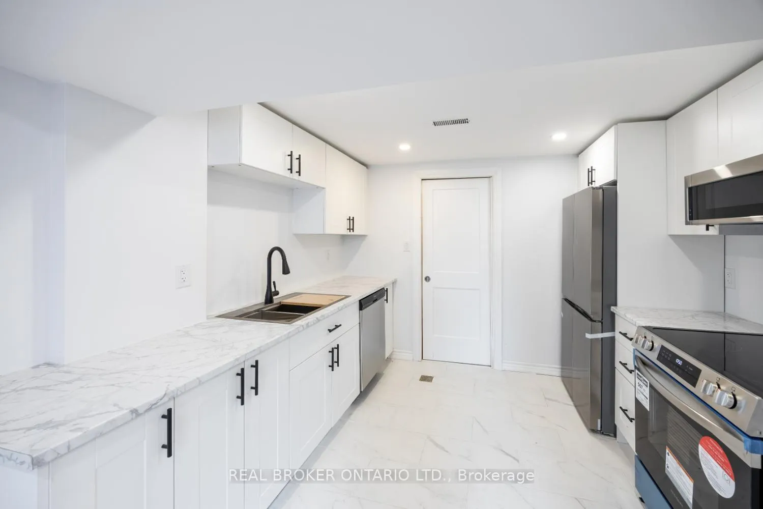 Photo 9 of Unit Lower, 685 Emerson Avenue, Oshawa, Donevan — HOMEH