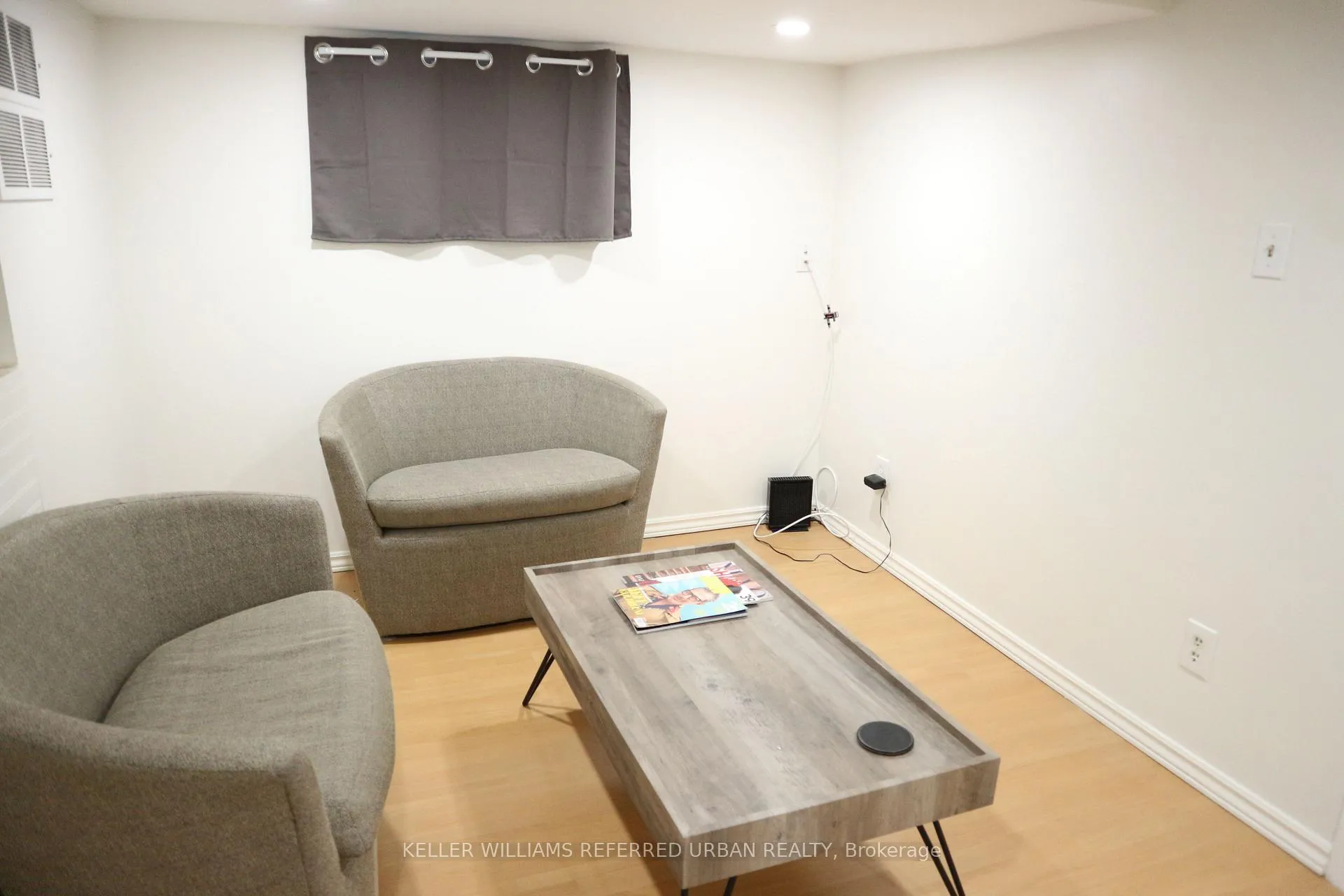 Photo 6 of Unit lower, 39 Darrell Avenue, Toronto, East End-Danforth — HOMEH
