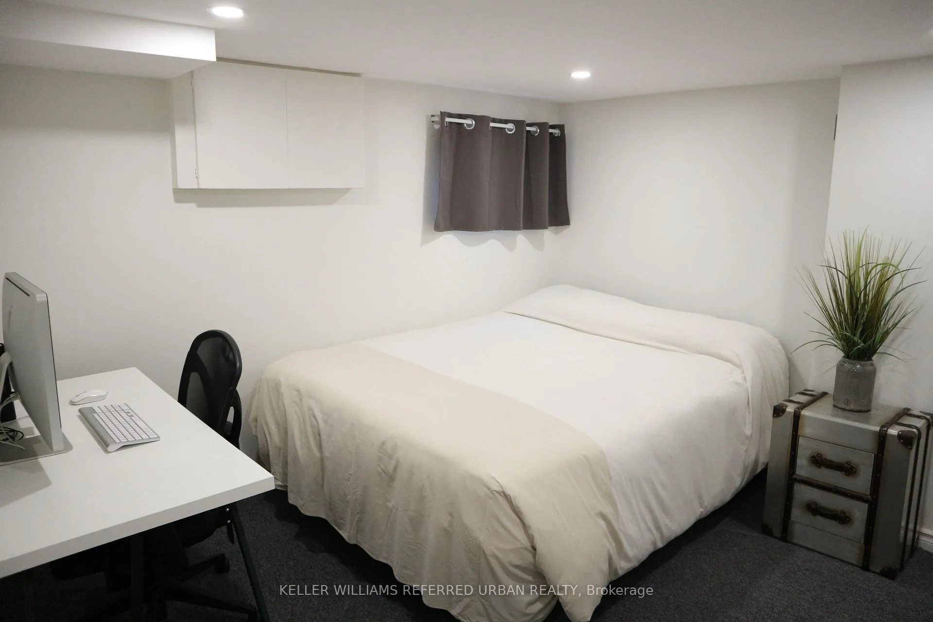 Photo 8 of Unit lower, 39 Darrell Avenue, Toronto, East End-Danforth — HOMEH