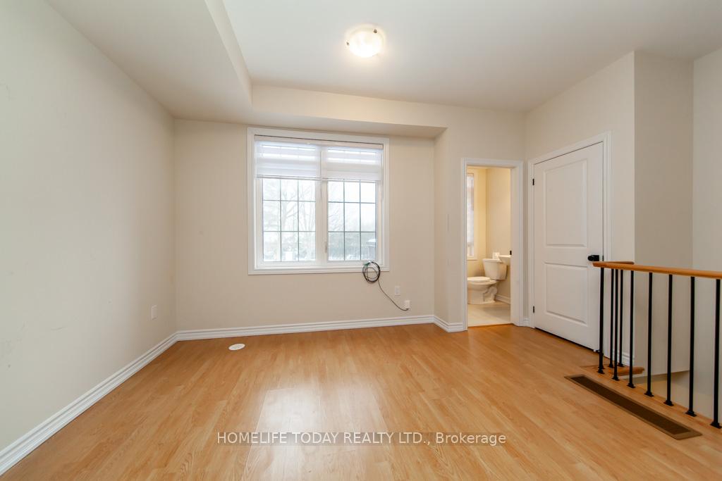Photo 9 of 11 Senay Circle, Clarington, Courtice — HOMEH