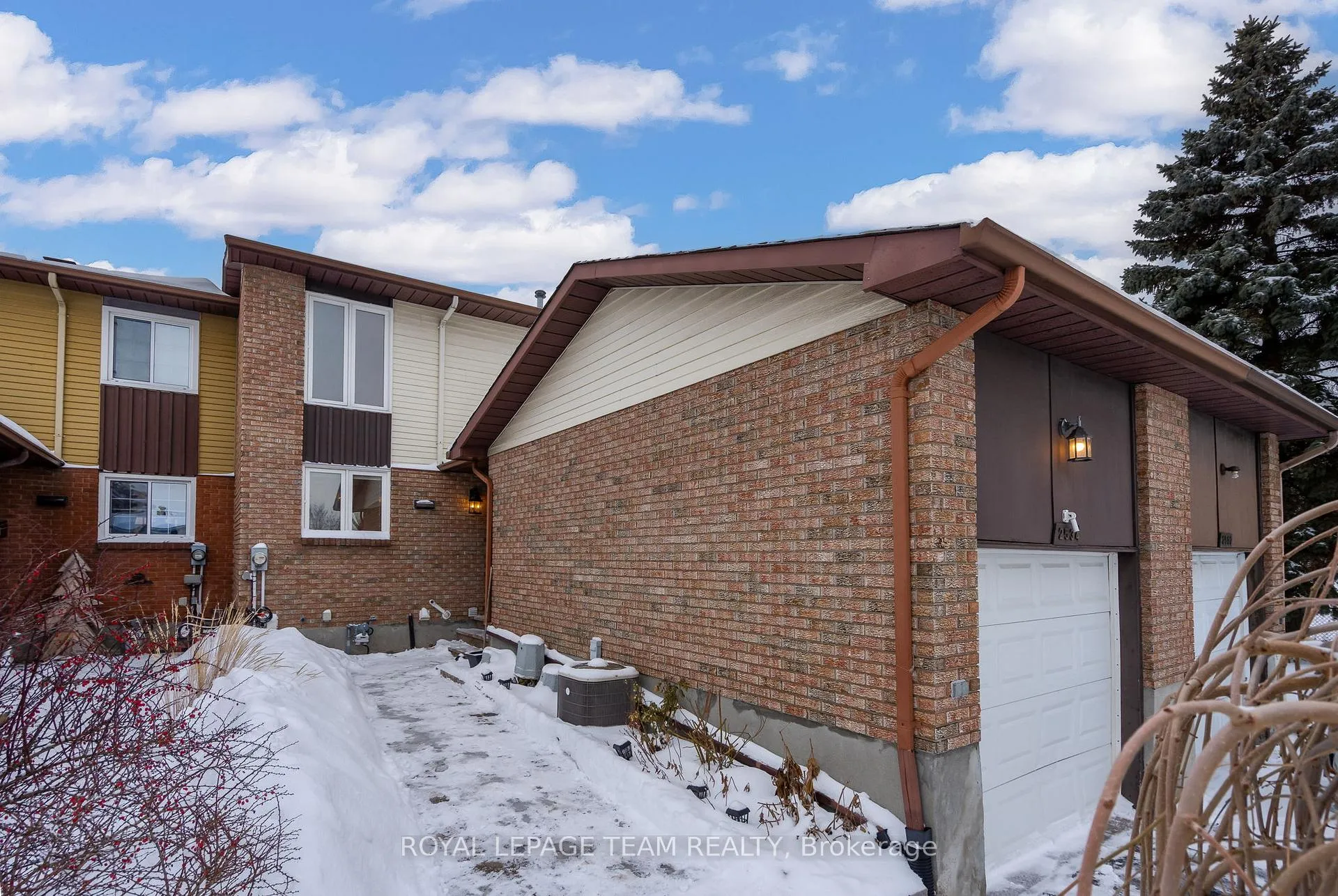 Photo 1 of 2534 Southvale Crescent, Ottawa, Sheffield Glen/Industrial Park — HOMEH