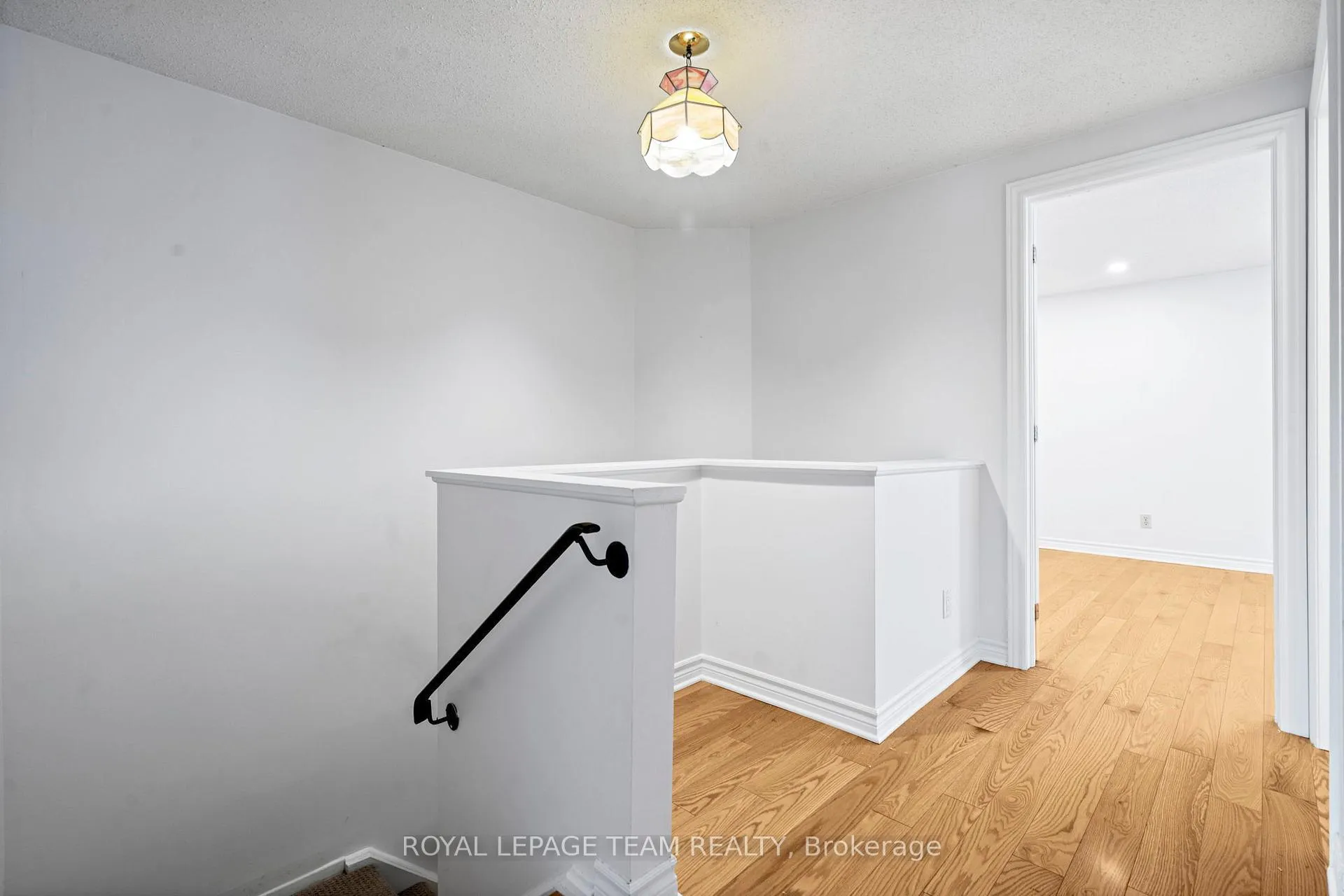 Photo 18 of 2534 Southvale Crescent, Ottawa, Sheffield Glen/Industrial Park — HOMEH
