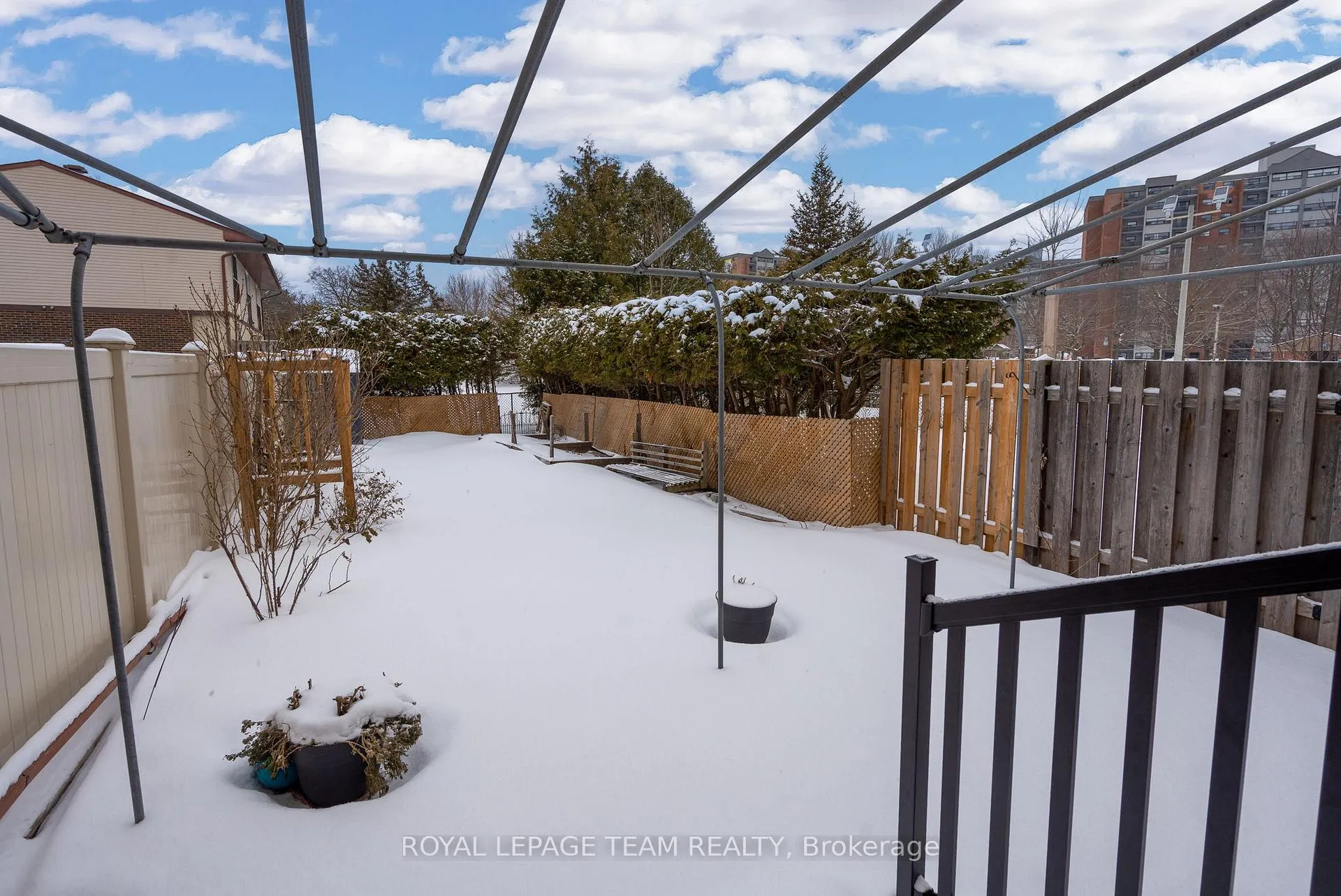Photo 34 of 2534 Southvale Crescent, Ottawa, Sheffield Glen/Industrial Park — HOMEH