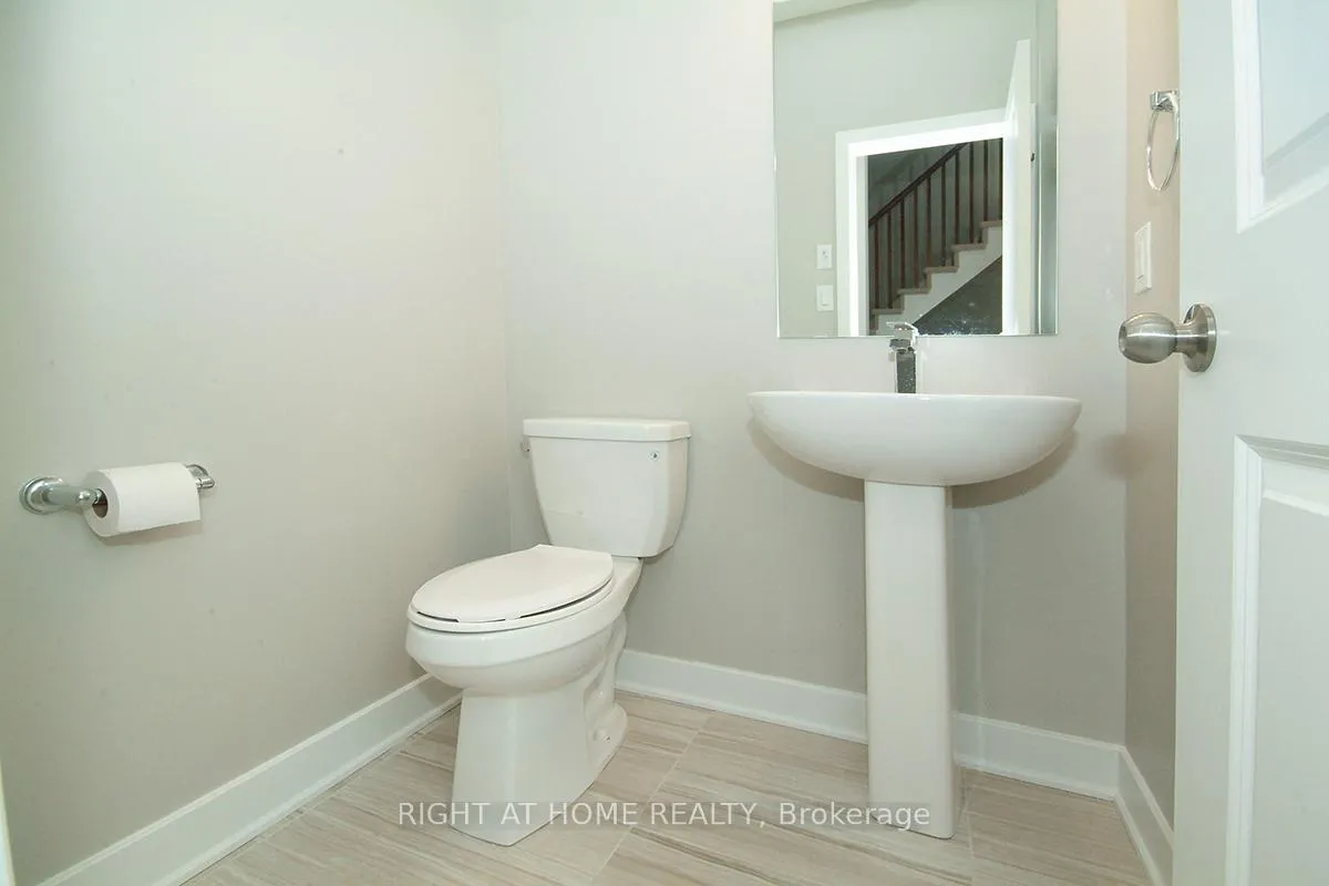 Photo 5 of 733 Twist Way, Ottawa, Kanata - Emerald Meadows/Trailwest — HOMEH