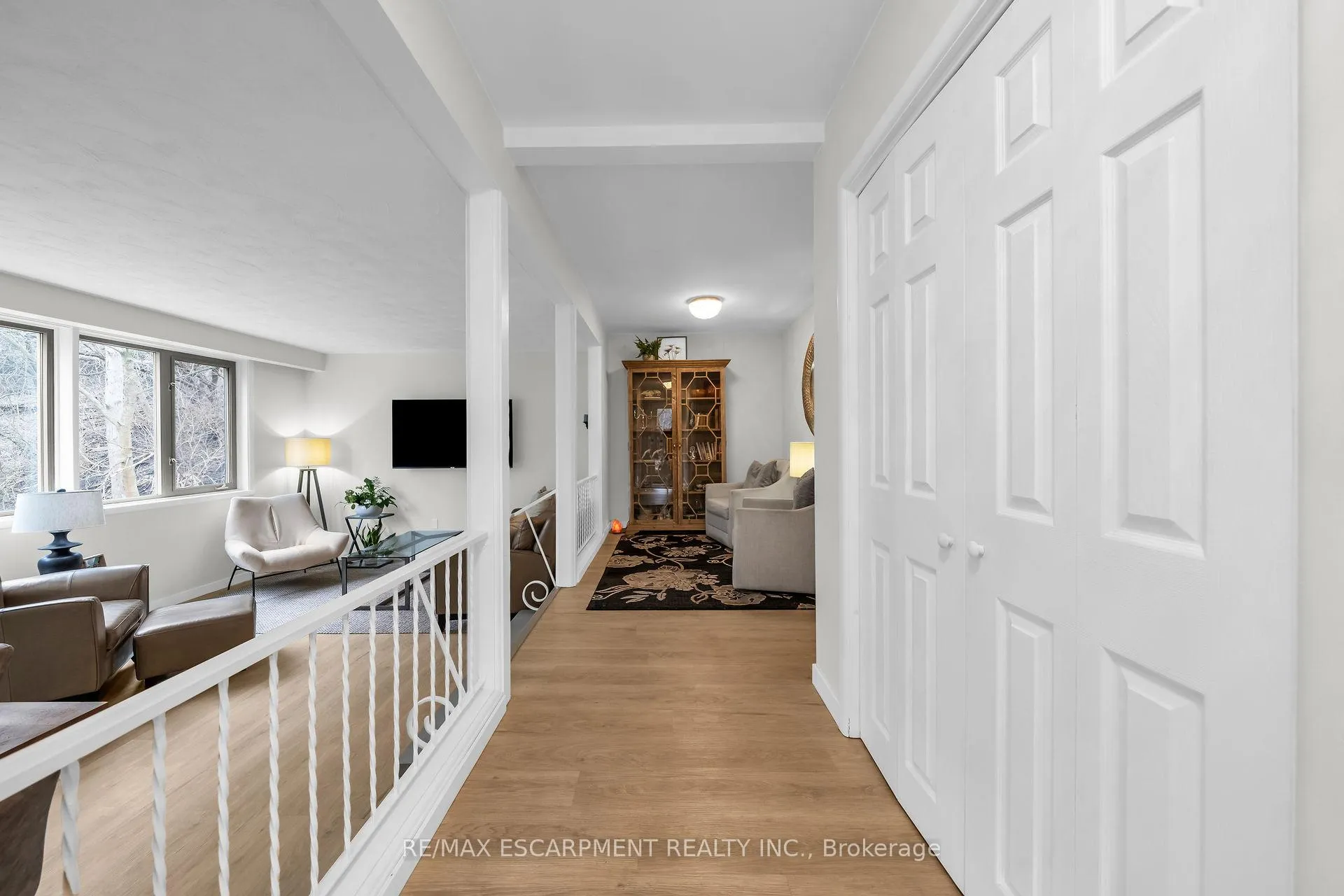 Photo 1 of 616 Mill Street S, Hamilton, Ancaster — HOMEH