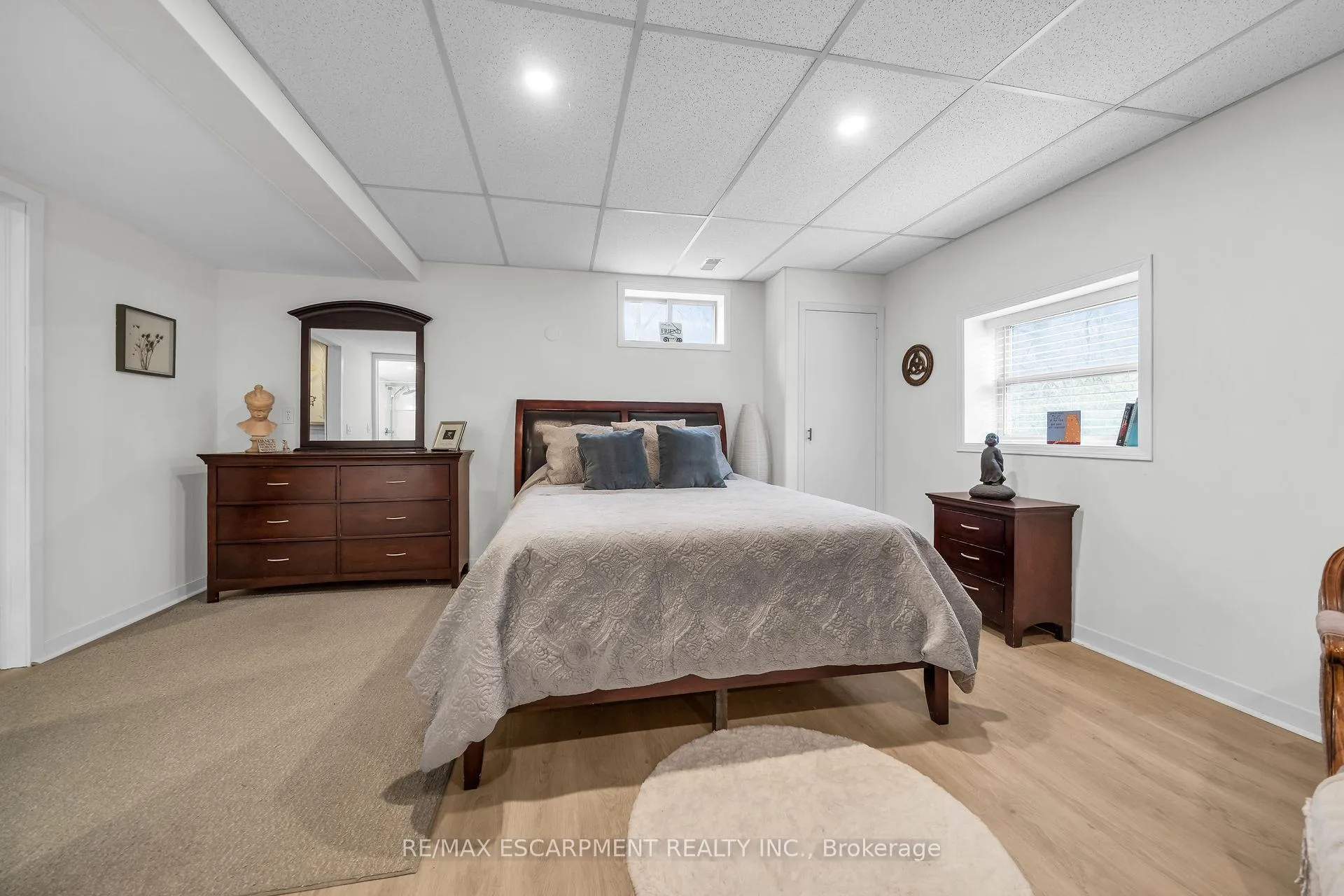 Photo 18 of 616 Mill Street S, Hamilton, Ancaster — HOMEH