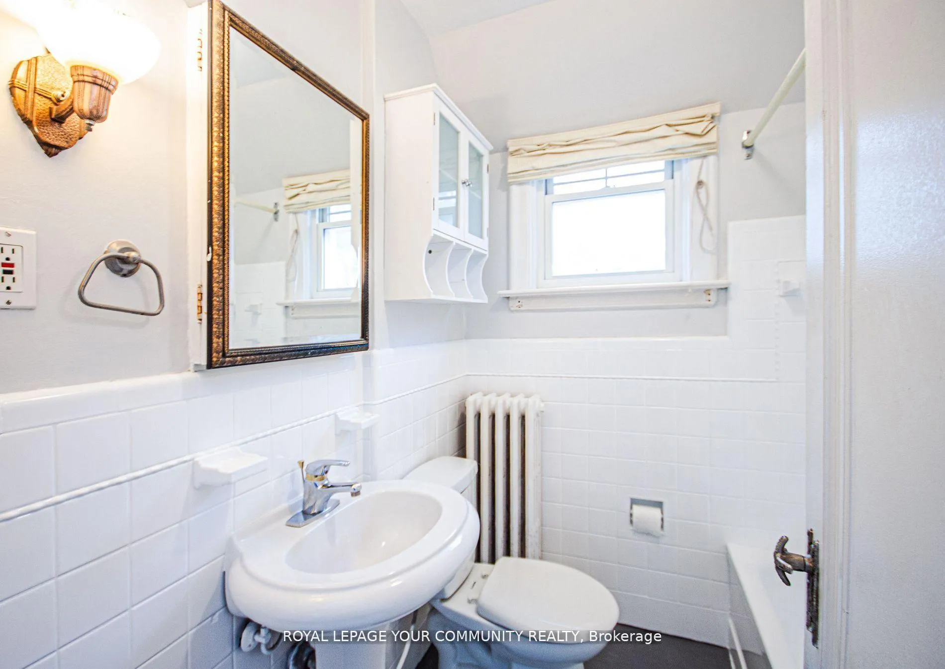 Photo 16 of 5 Crestview Road, Toronto, Lawrence Park South — HOMEH
