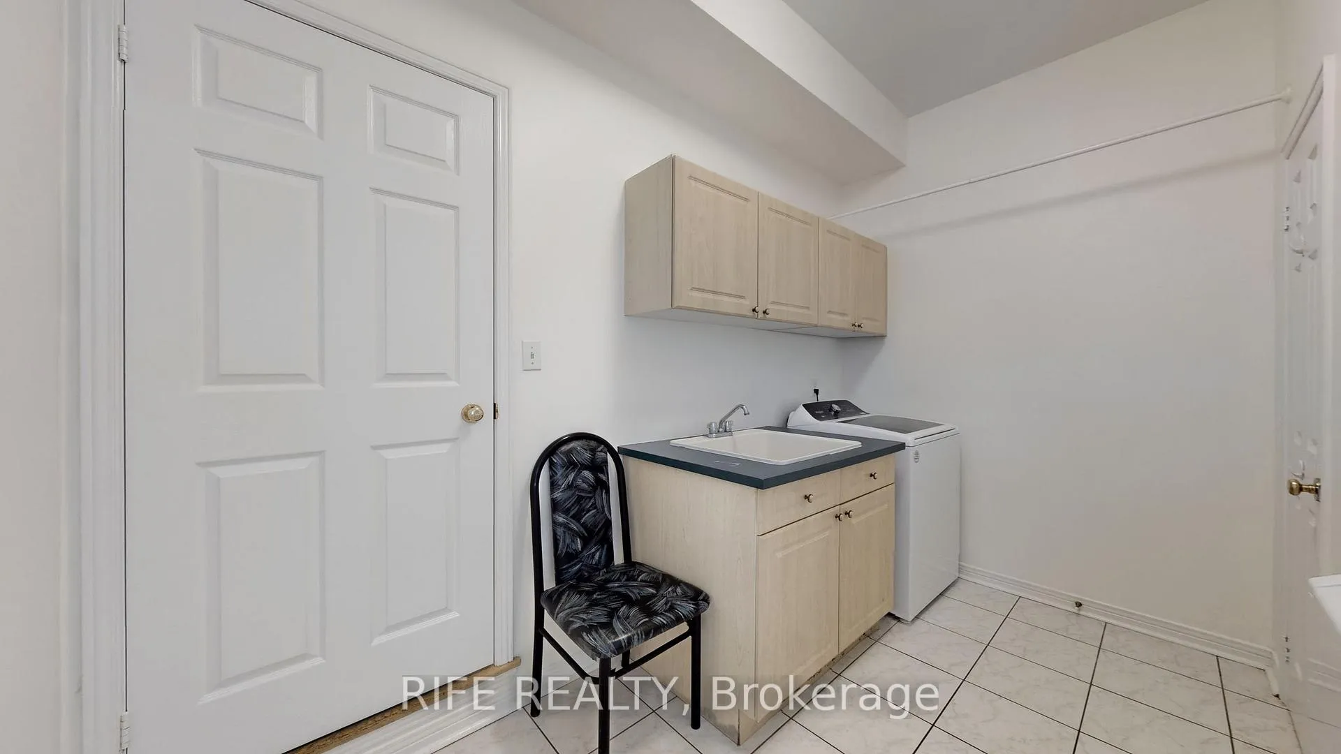 Photo 19 of 79 Fawnbrook Circle, Markham, Markville — HOMEH