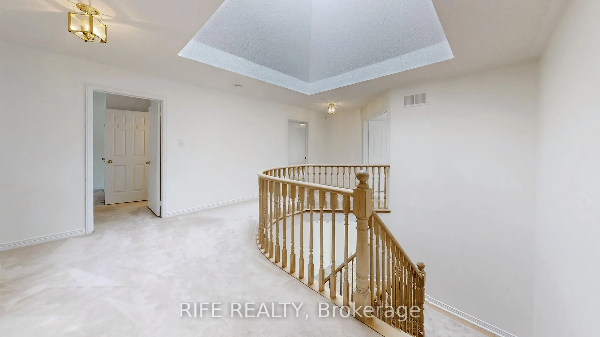 Photo 24 of 79 Fawnbrook Circle, Markham, Markville — HOMEH