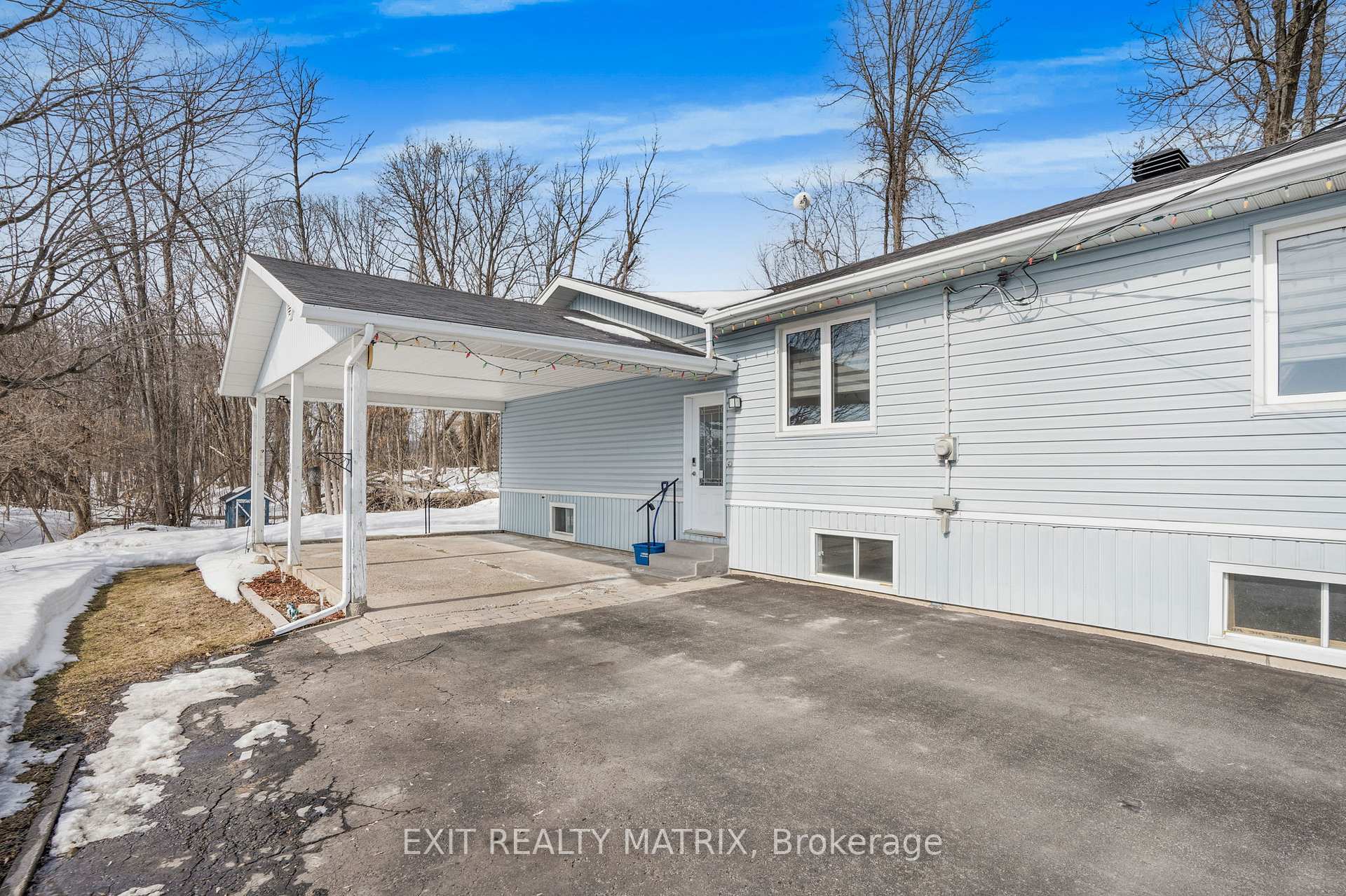 Photo 4 of 544 Front Road W, Champlain, Champlain Twp — HOMEH
