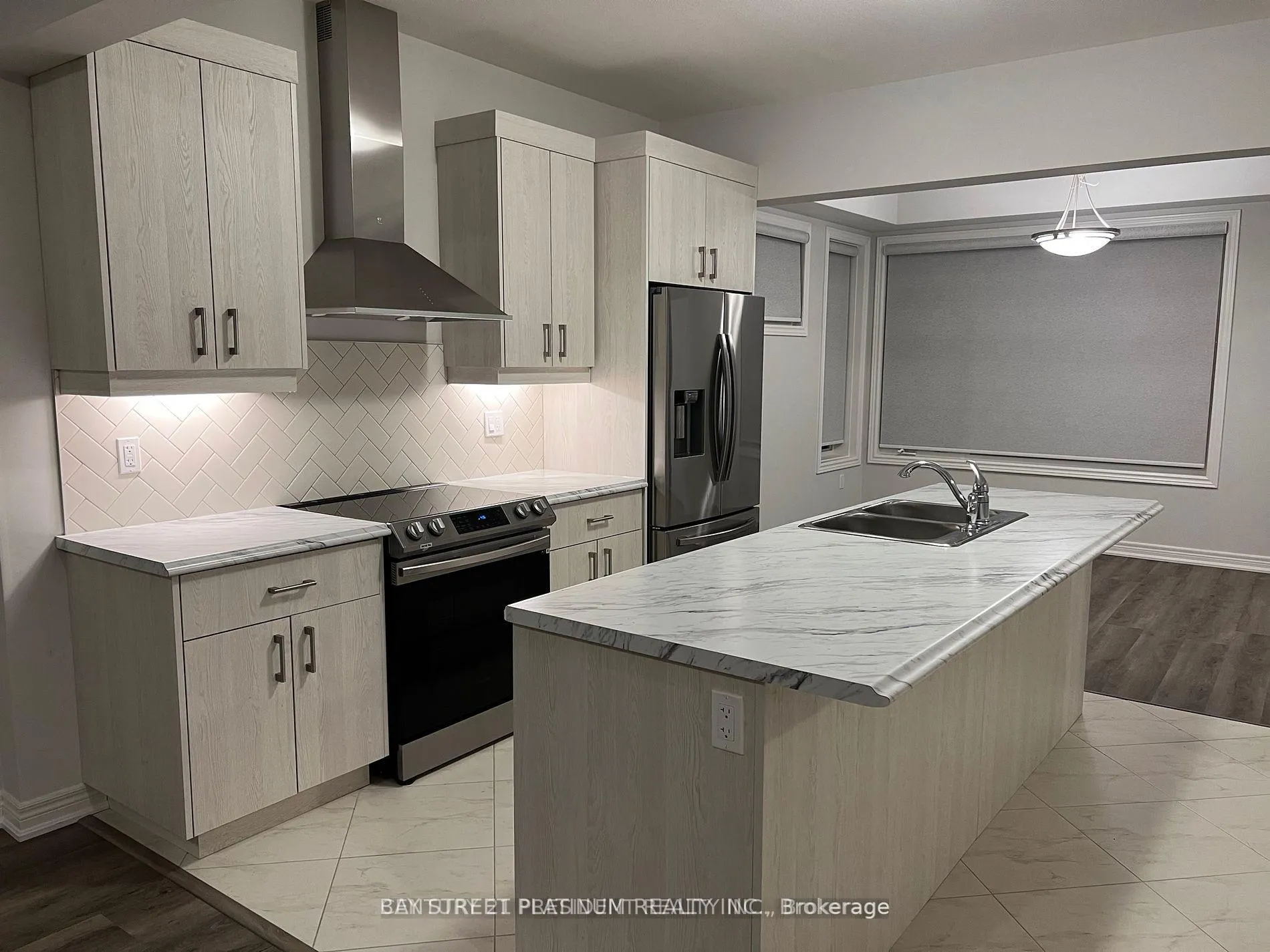 Photo 9 of 66 Summersides Boulevard, Pelham, Fonthill — HOMEH