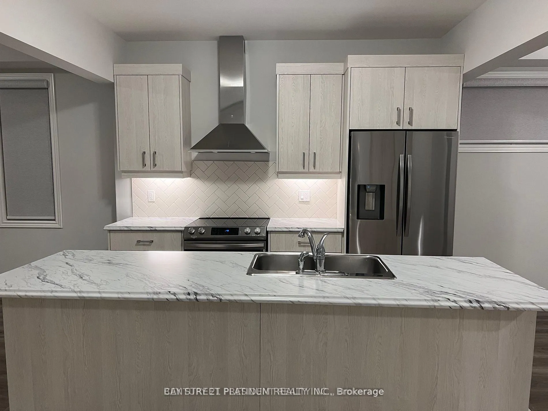 Photo 10 of 66 Summersides Boulevard, Pelham, Fonthill — HOMEH