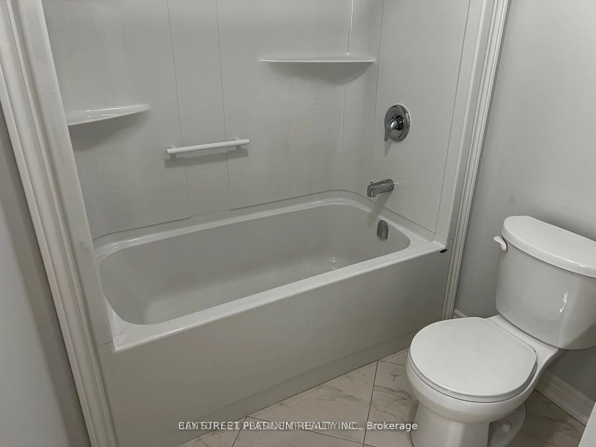 Photo 35 of 66 Summersides Boulevard, Pelham, Fonthill — HOMEH