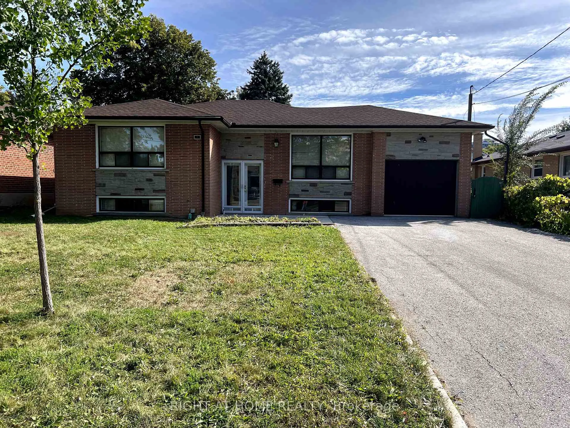 Front of 9 Dewlane Drive