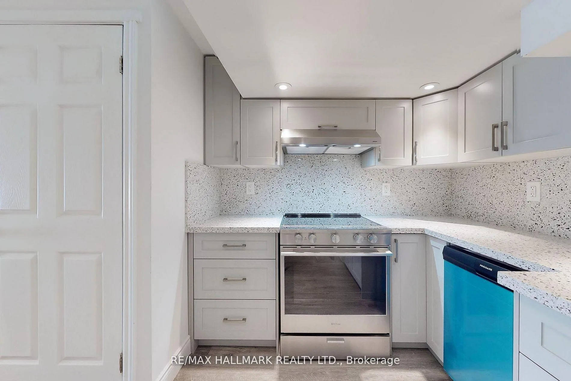 Photo 12 of Unit BSMT, 1052 Eagle Ridge Drive, Oshawa, Taunton — HOMEH
