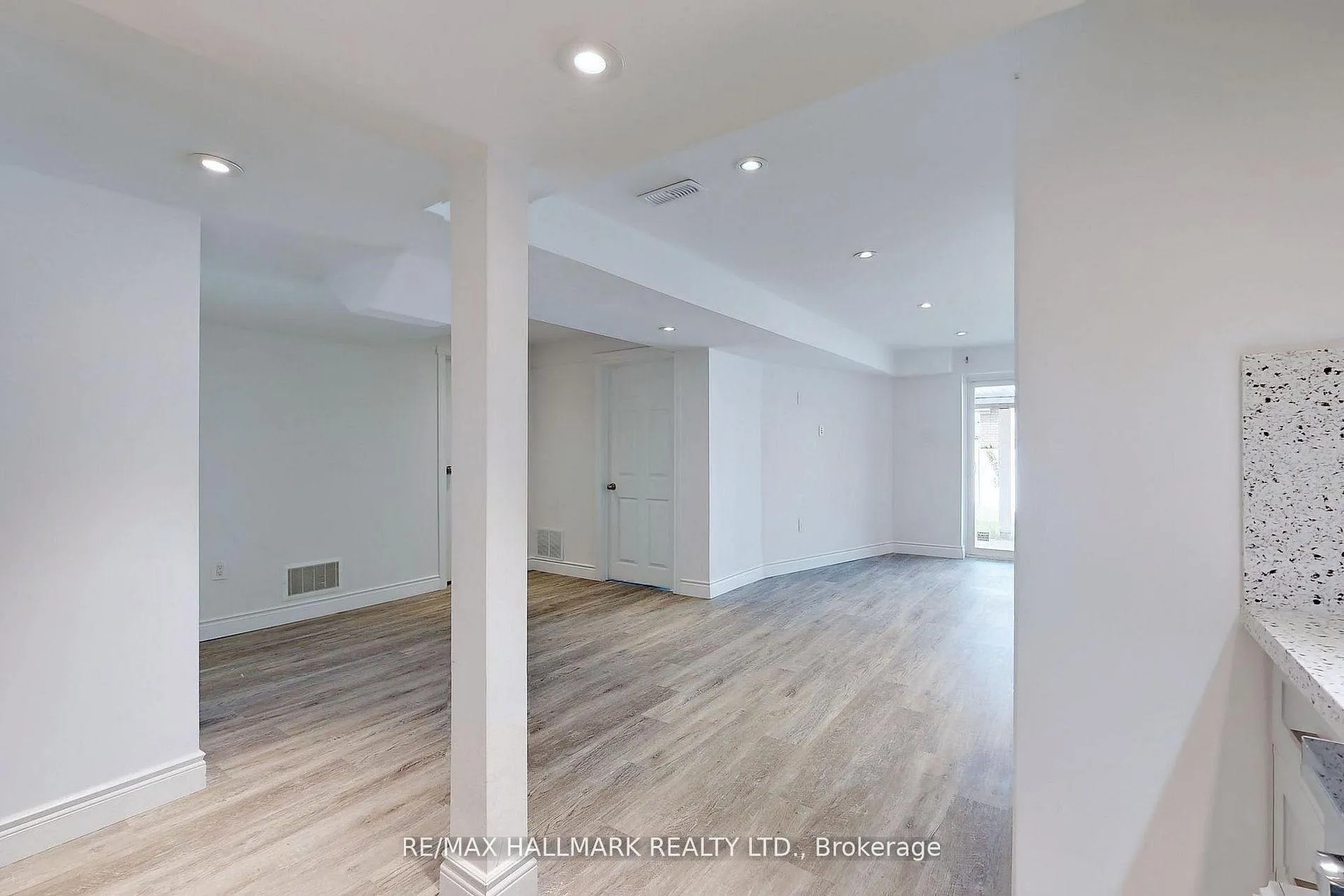 Photo 15 of Unit BSMT, 1052 Eagle Ridge Drive, Oshawa, Taunton — HOMEH