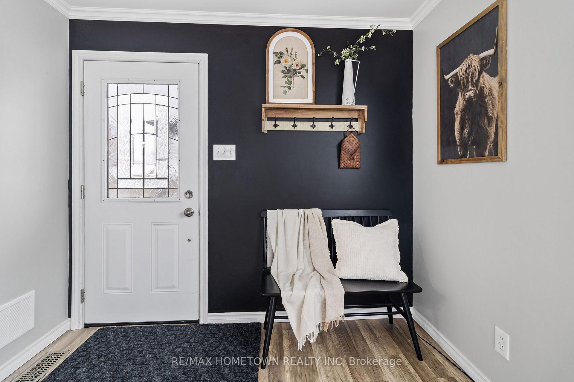 Photo 16 of 916 George Street, Edwardsburgh/Cardinal, Town of Cardinal — HOMEH