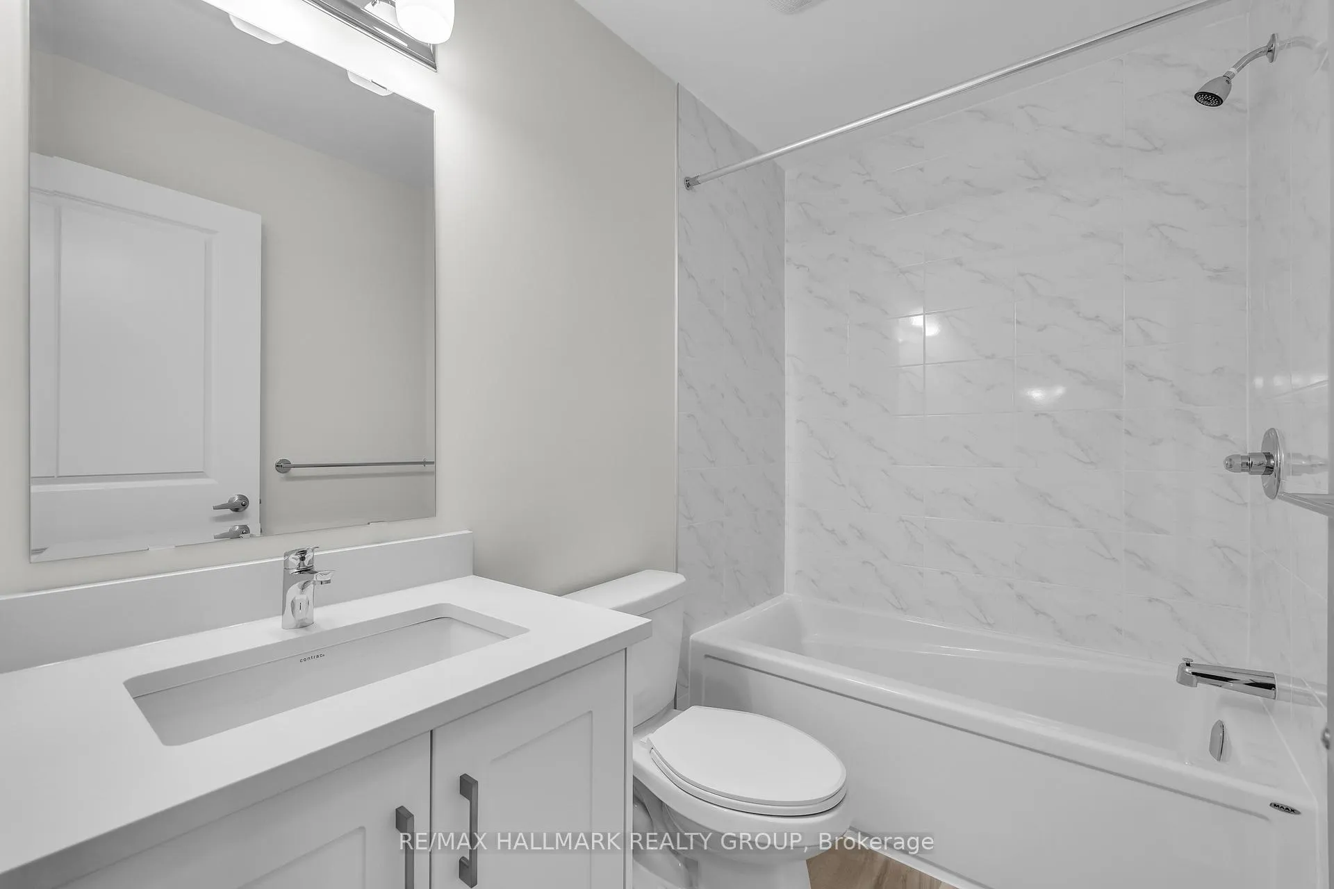 Photo 23 of 2526 Esprit Drive, Ottawa, Avalon East — HOMEH
