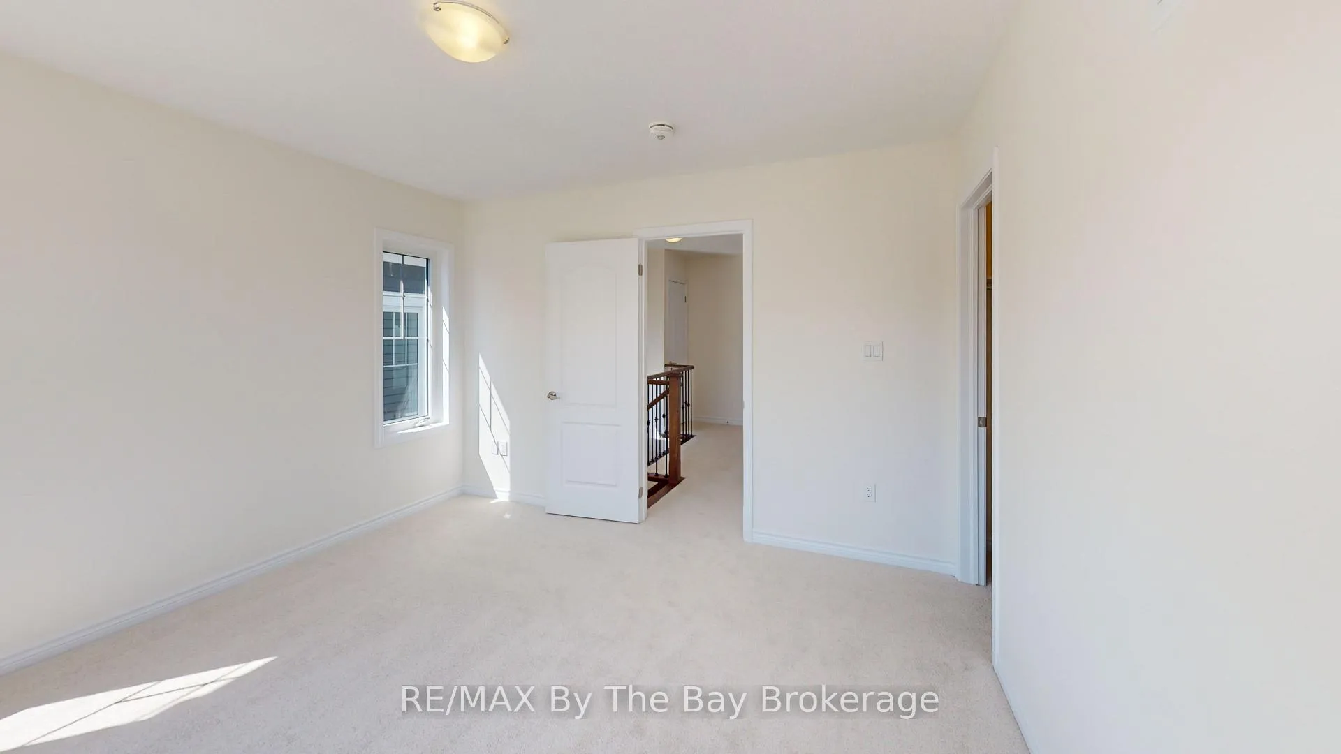 Photo 14 of 103 Surf Drive, Wasaga Beach — HOMEH