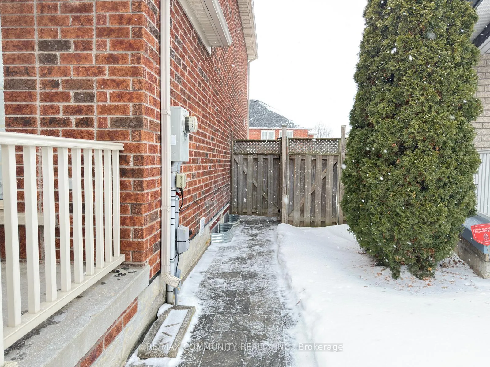 Photo 23 of 25 Freer Crescent, Ajax, Northwest Ajax — HOMEH
