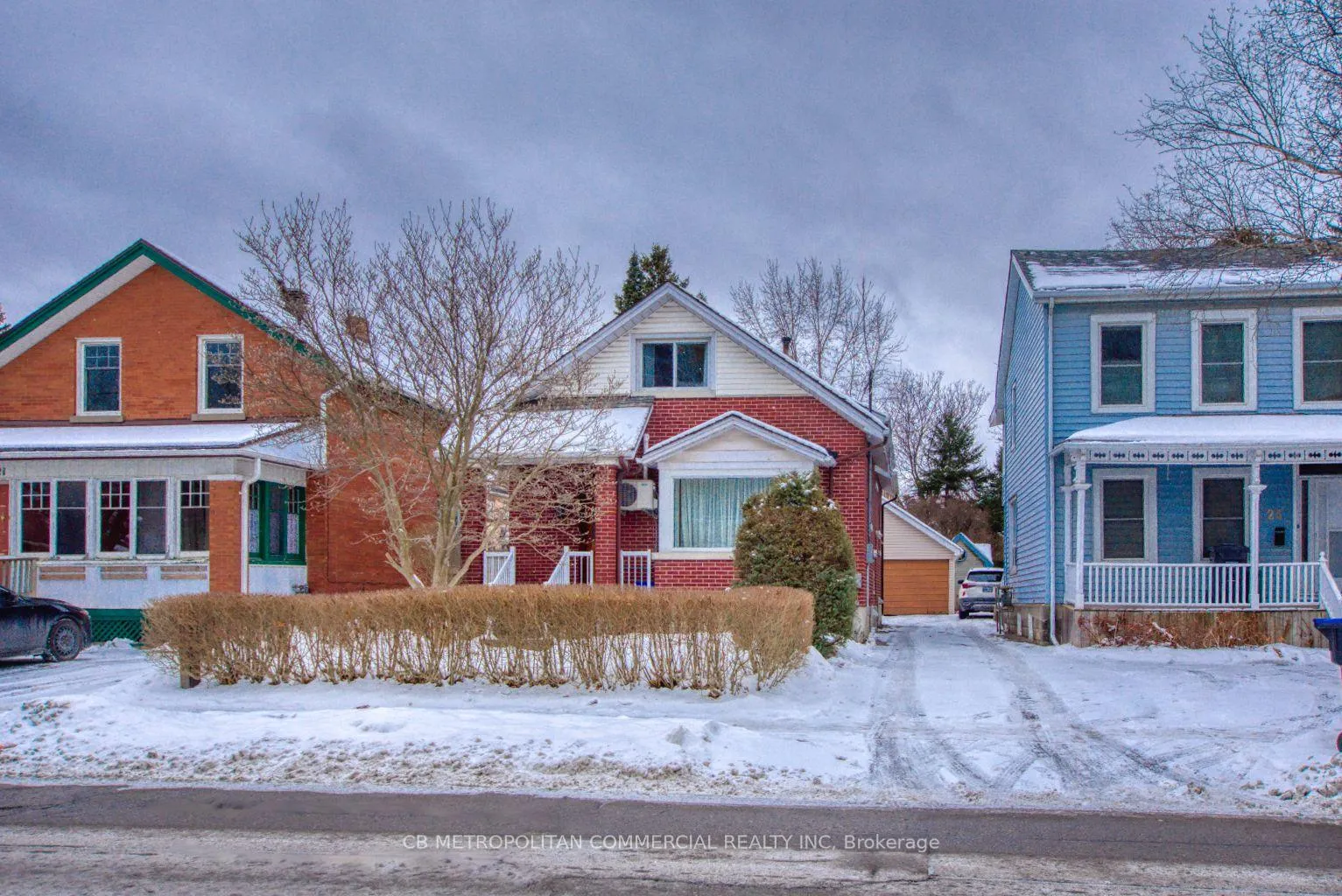 Front of 23 Mill Street