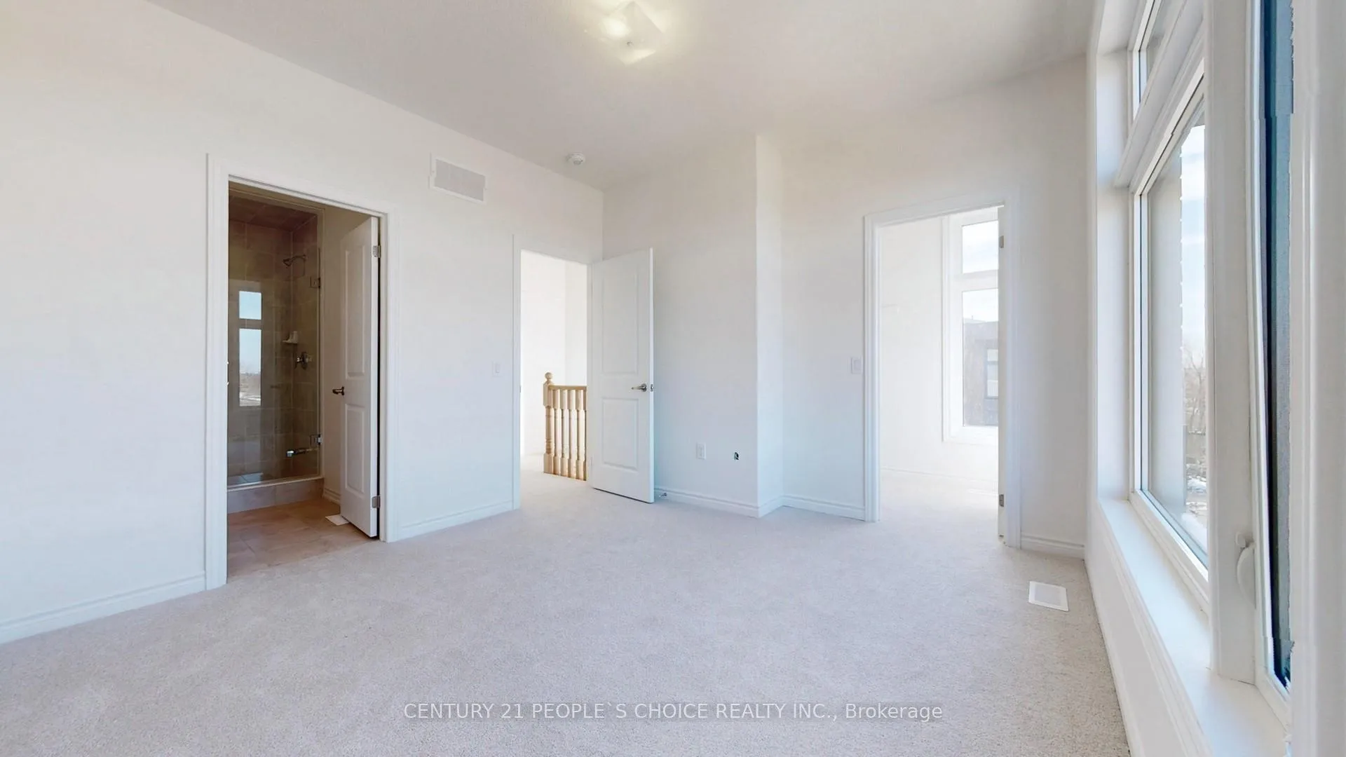 Photo 13 of 37 Drainie Street, Vaughan, West Woodbridge — HOMEH