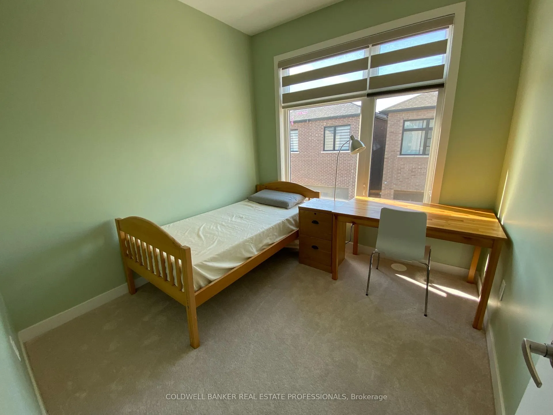 Photo 6 of Unit Coach, 112 Old Oak Lane, Markham, Cornell — HOMEH
